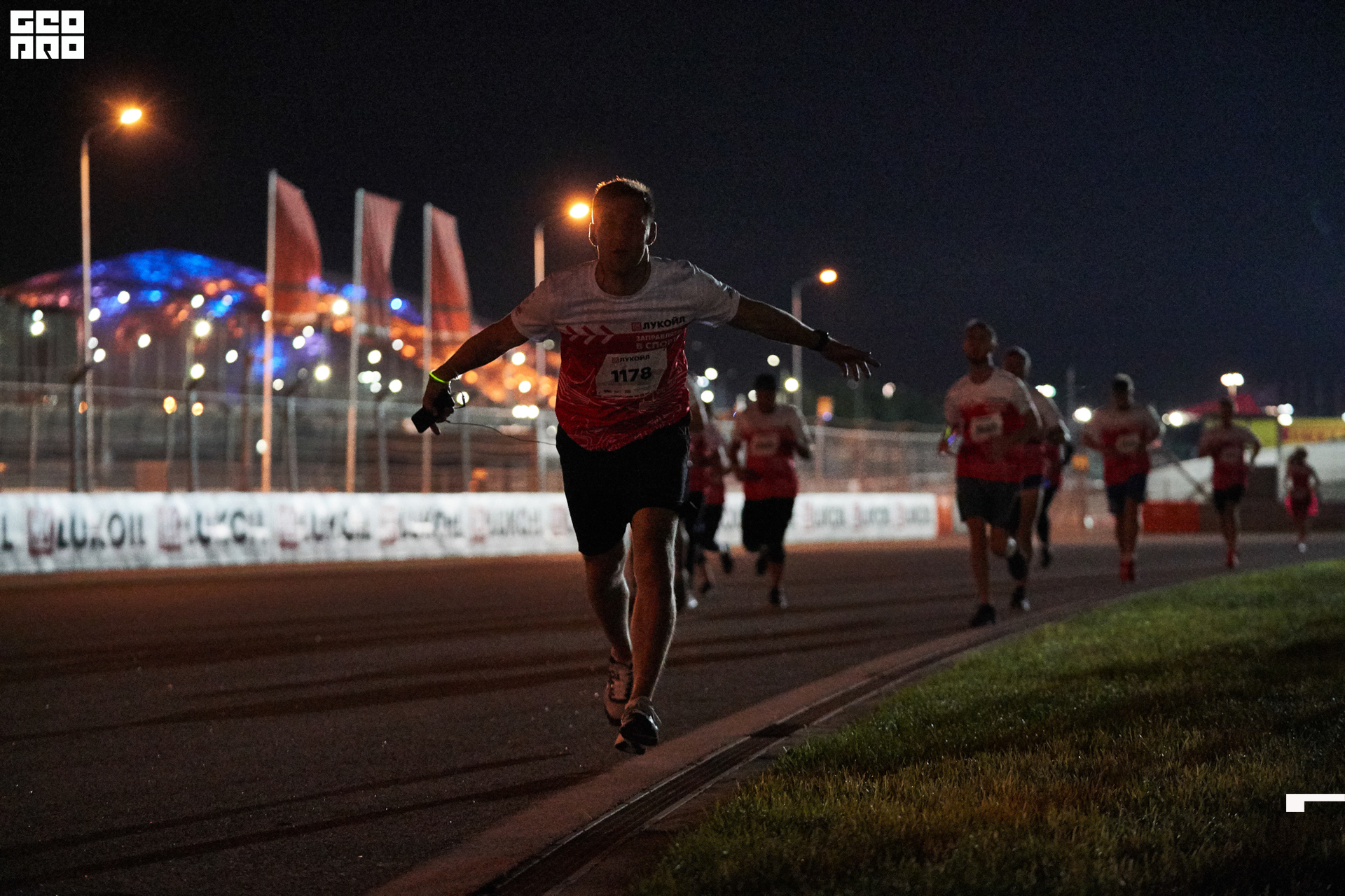 28_09_19 ночной забег лукойл_424.jpg