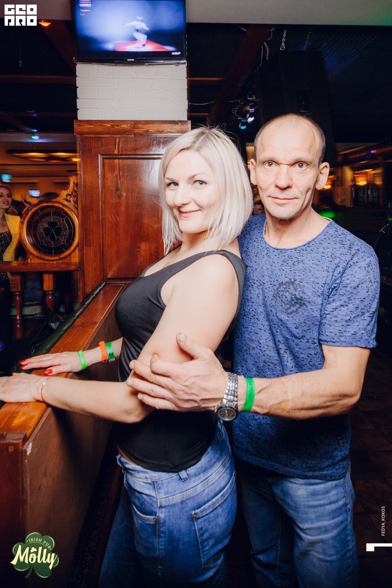 19-10-04 23-25-58.jpg