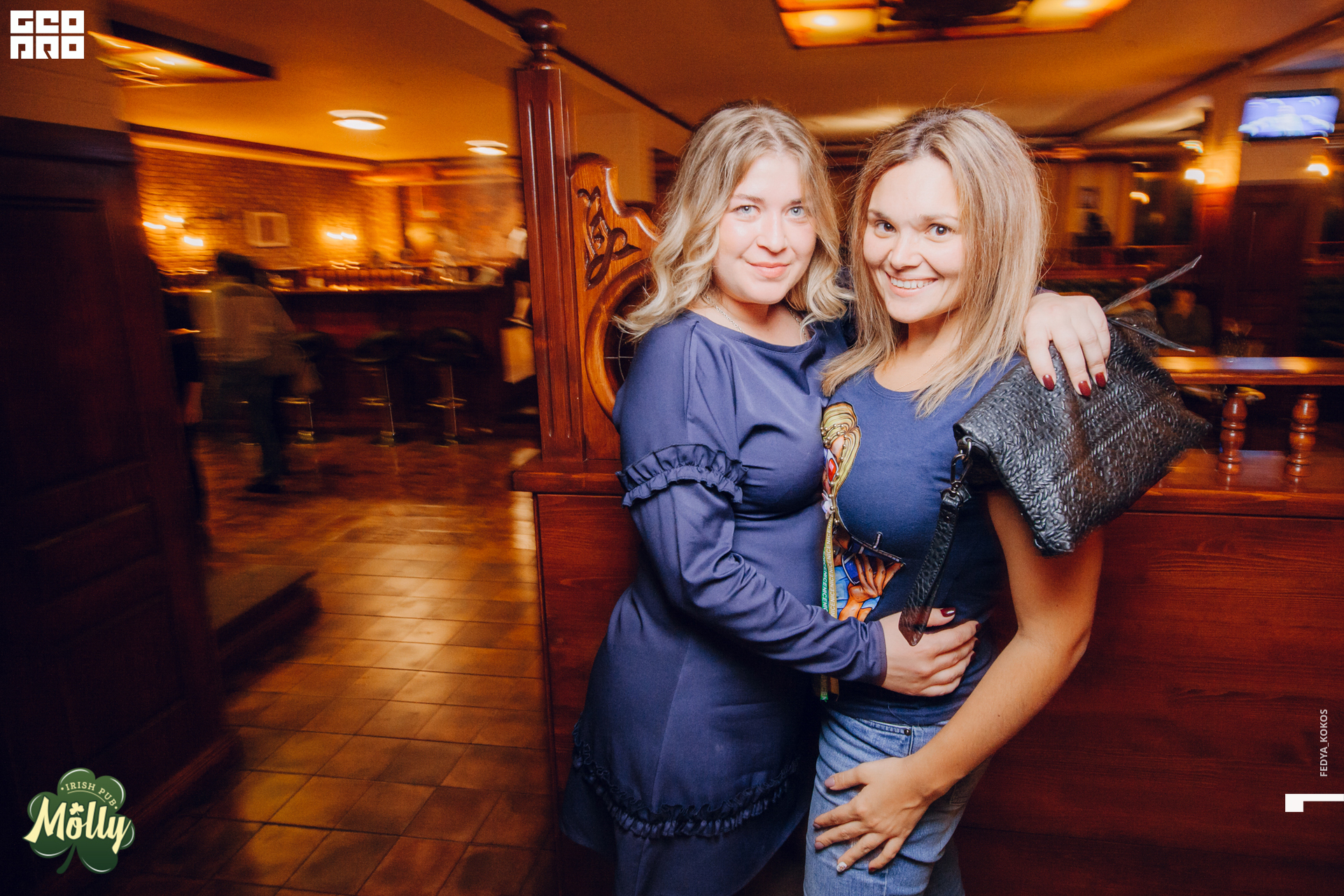 19-10-04 23-30-55.jpg