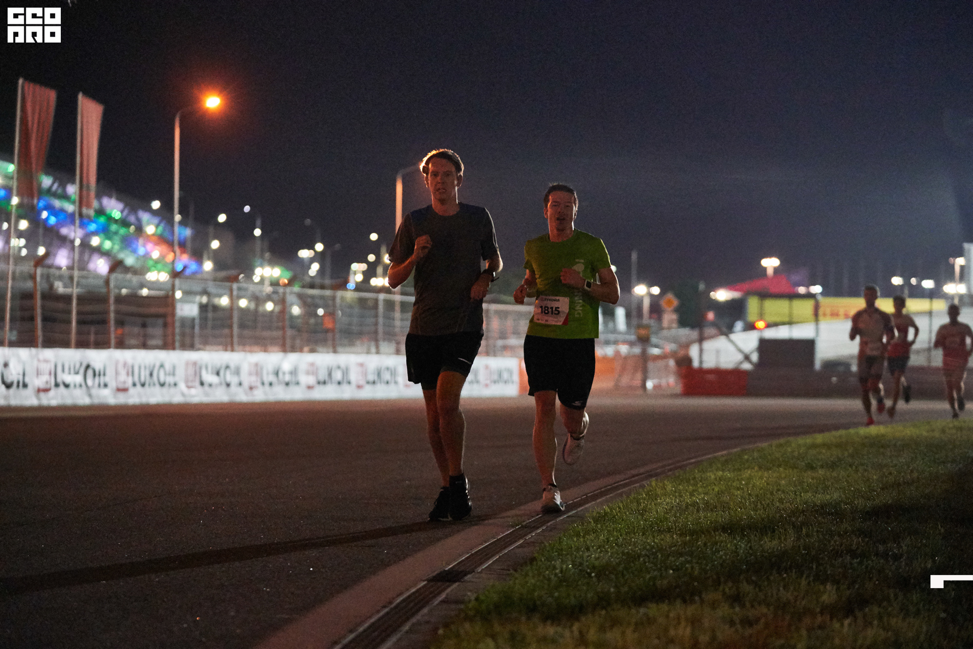28_09_19 ночной забег лукойл_323.jpg
