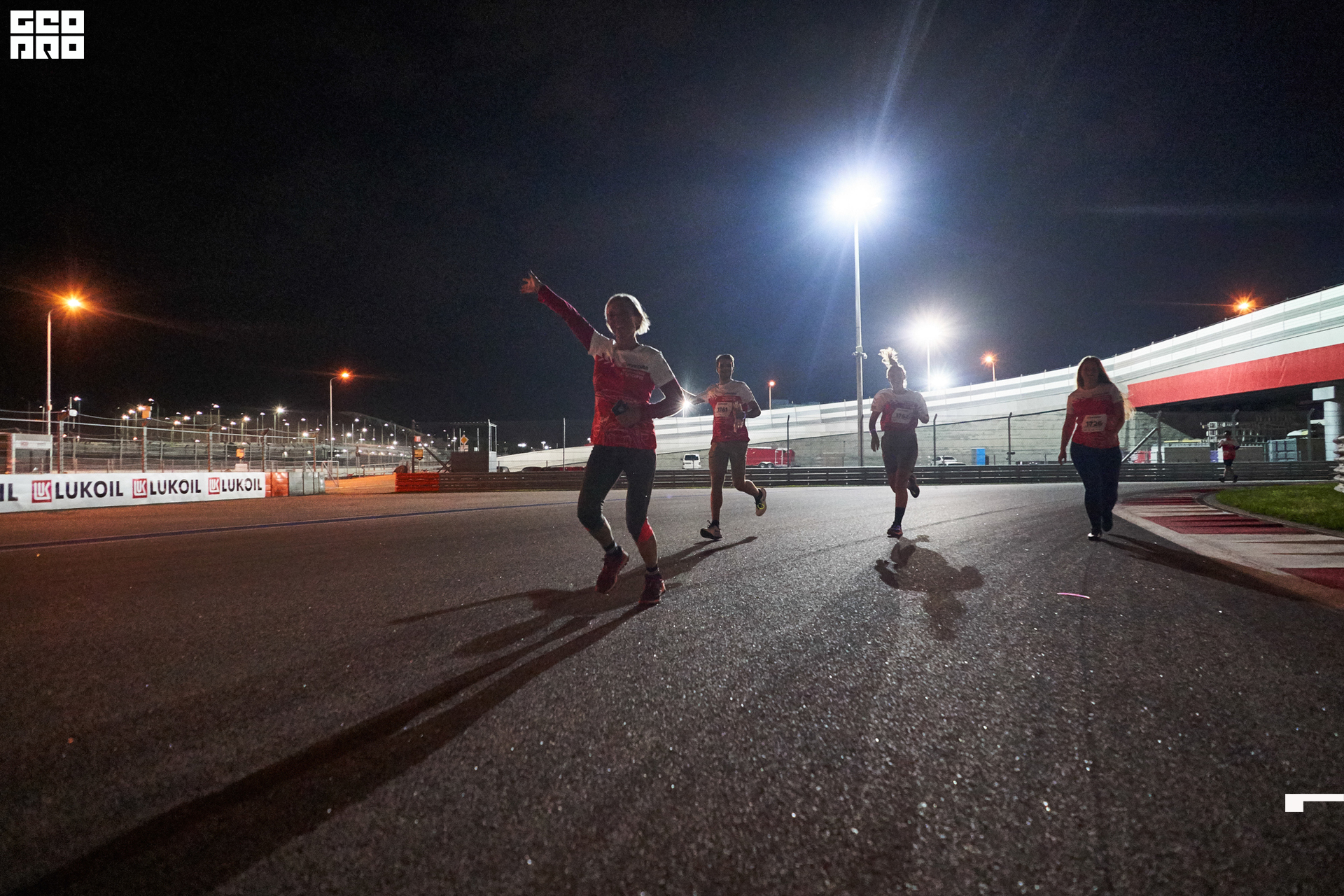 28_09_19 ночной забег лукойл_523.jpg
