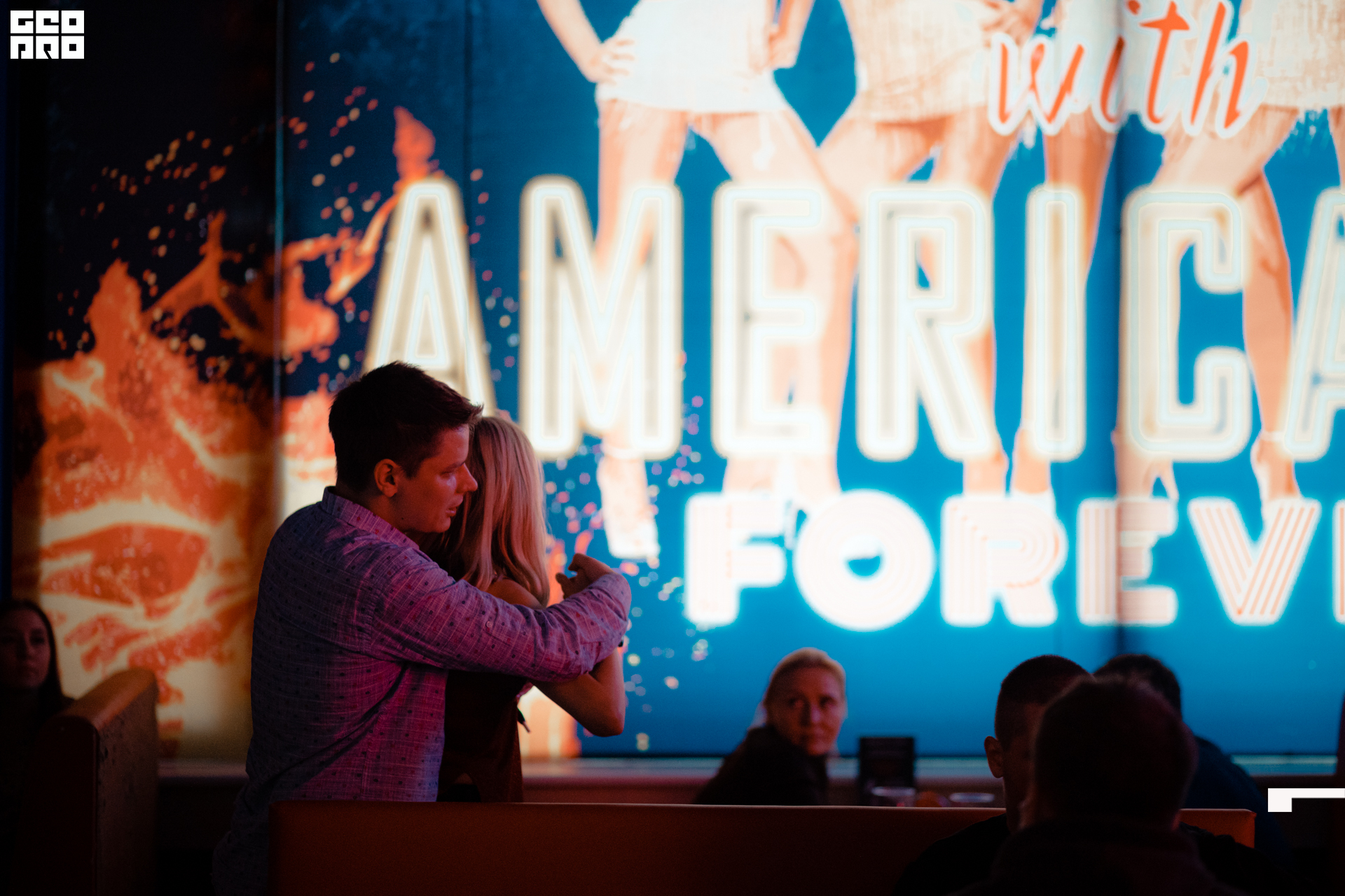 002-09-10-2020-23-11-Americanka - Mikhailov - 1920.jpg