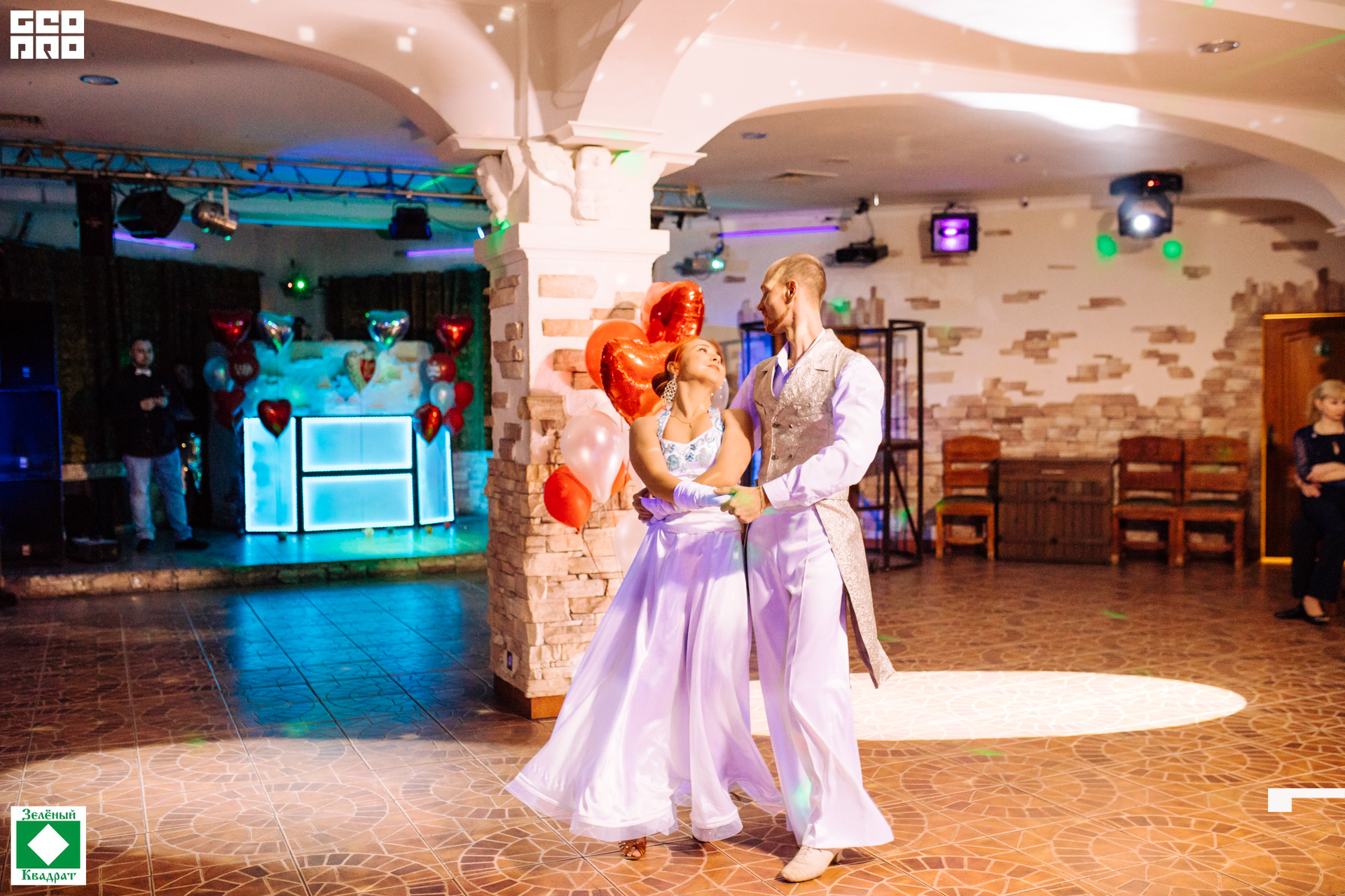 20-02-14 23-36-42-2.jpg