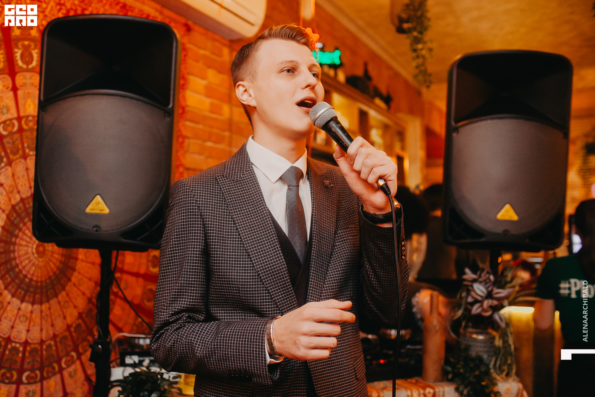 2020-02-14 20-00-09_alenaarchibald_0010.jpg