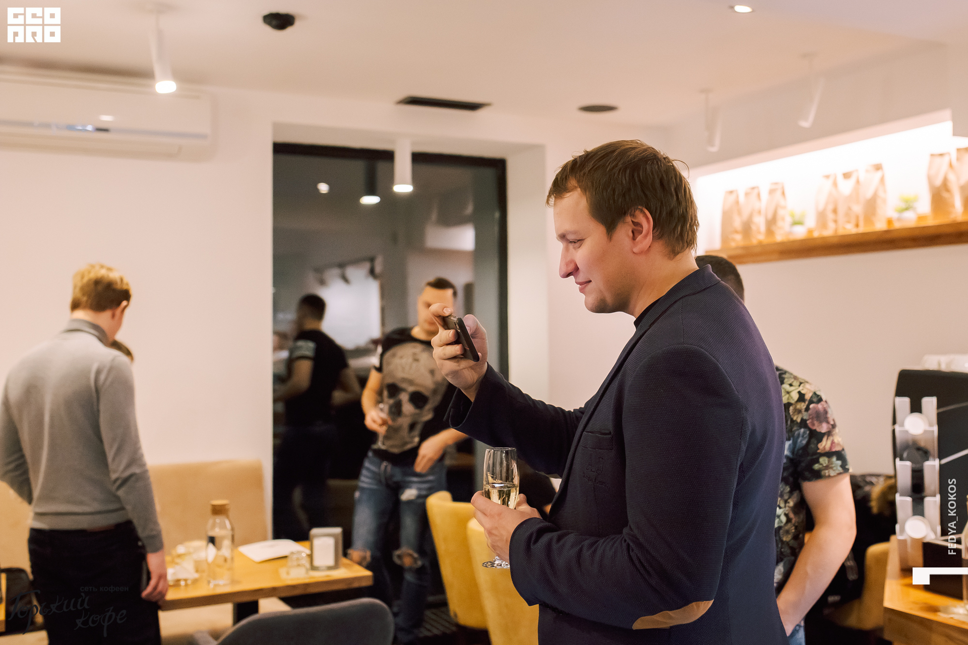 20-02-20 19-34-24.jpg