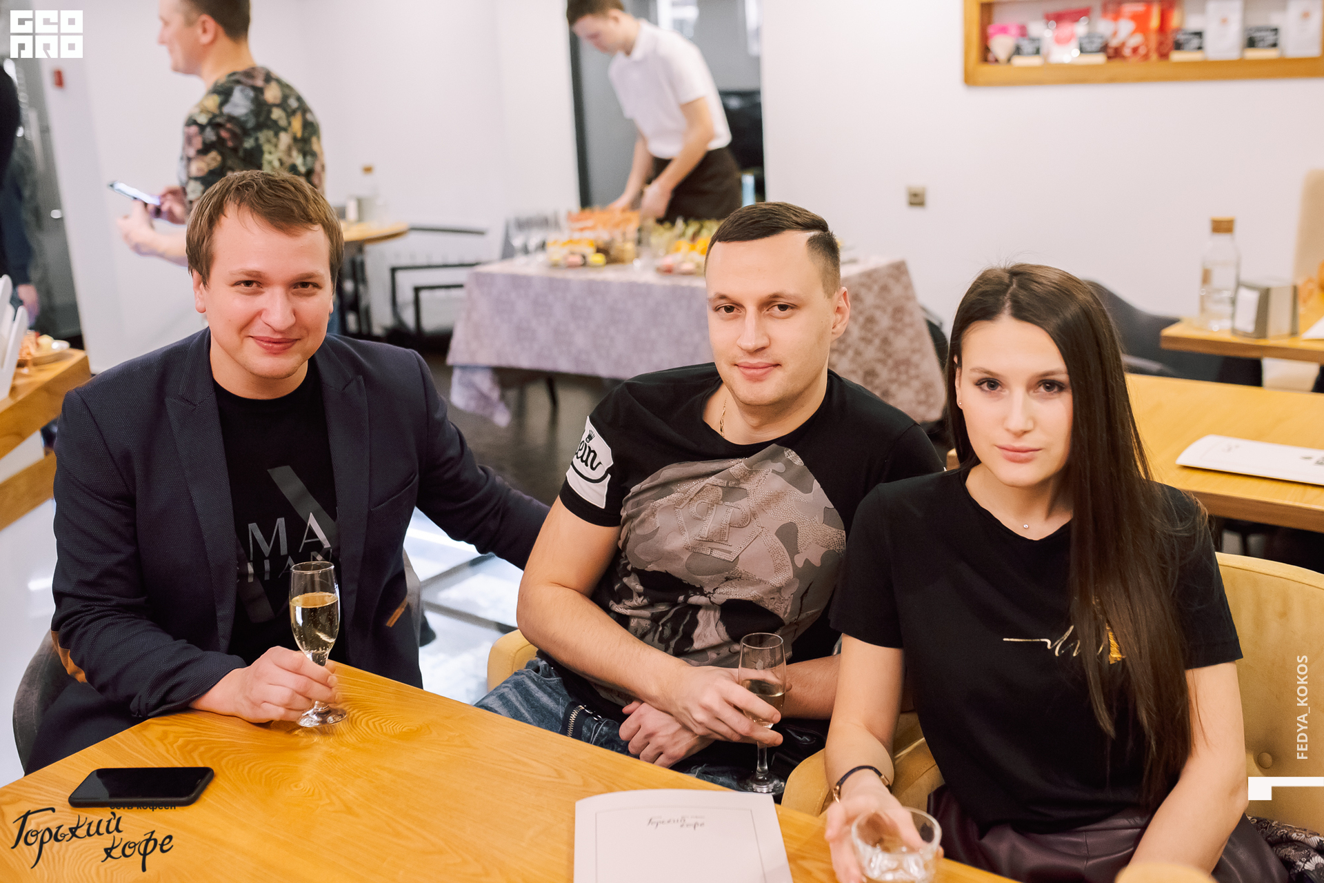 20-02-20 19-42-04.jpg