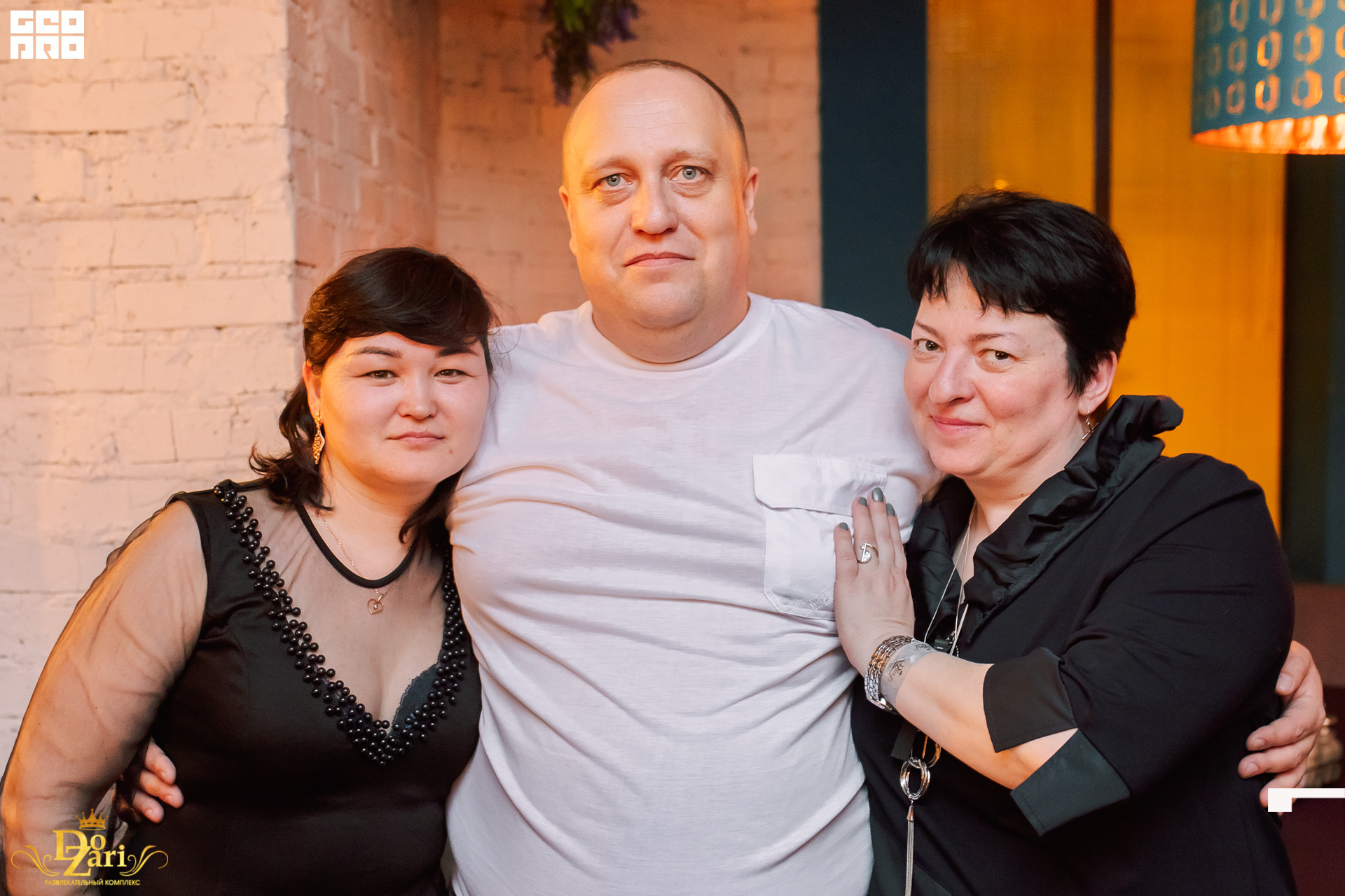 20-02-22 22-43-16.jpg