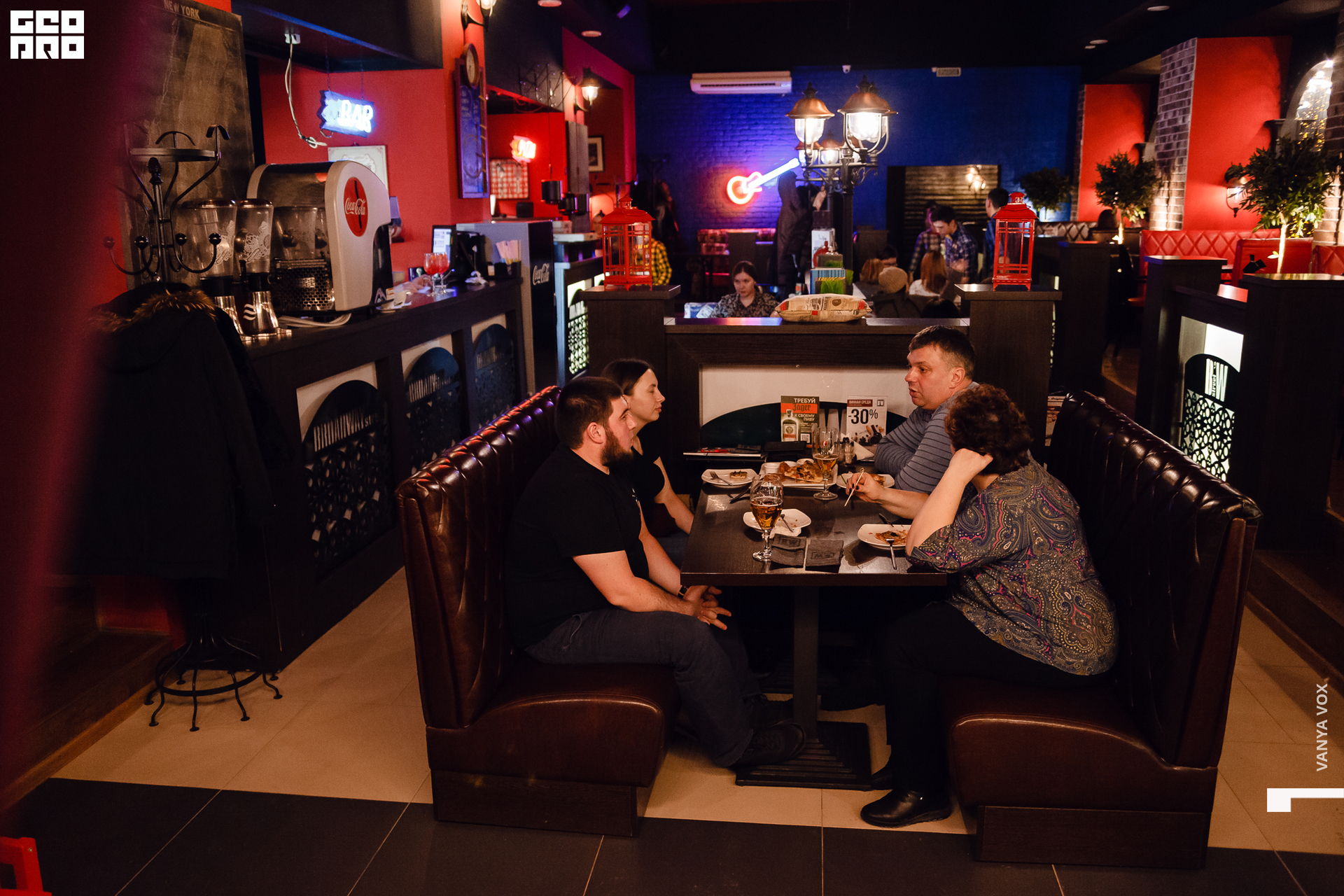 2020-02-22 19-00-00_vox_003.jpg