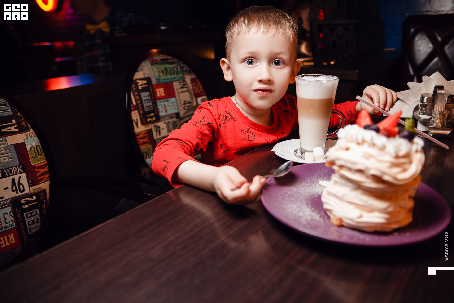 2020-02-22 19-00-00_vox_011.jpg