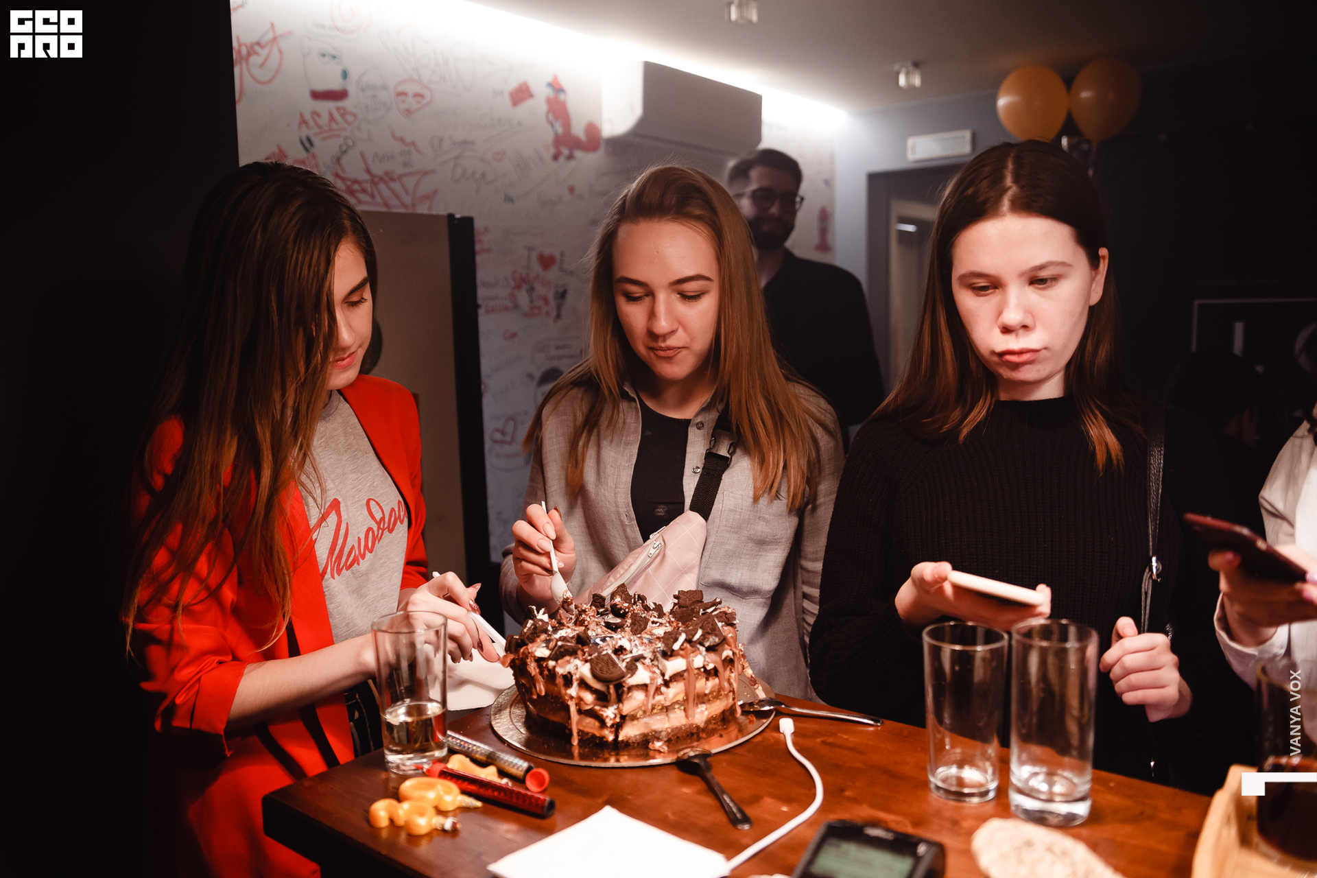 2020-02-22 22-00-00_vox_097.jpg