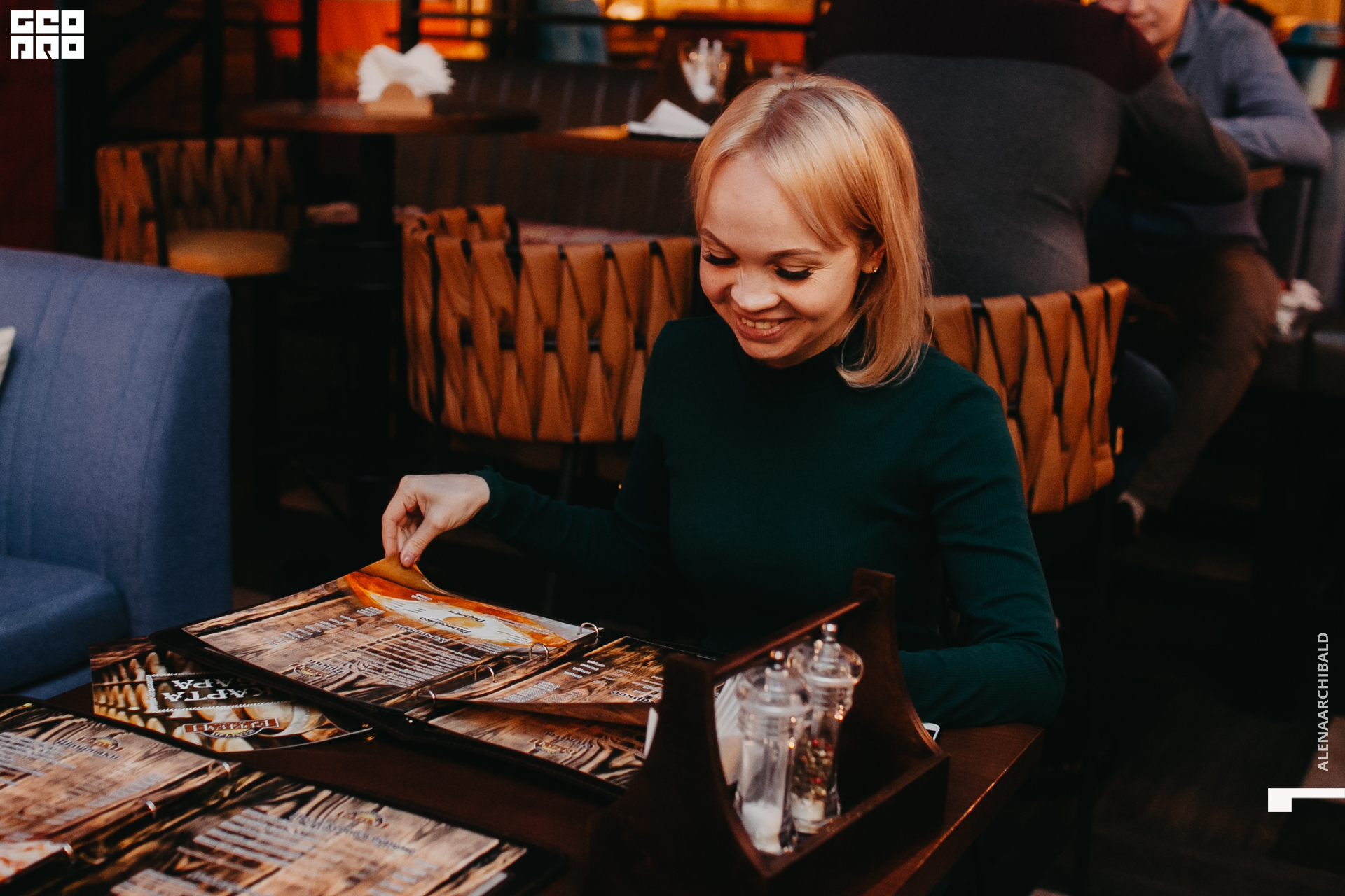 2020-02-21 20-00-21_alenaarchibald_0004.jpg