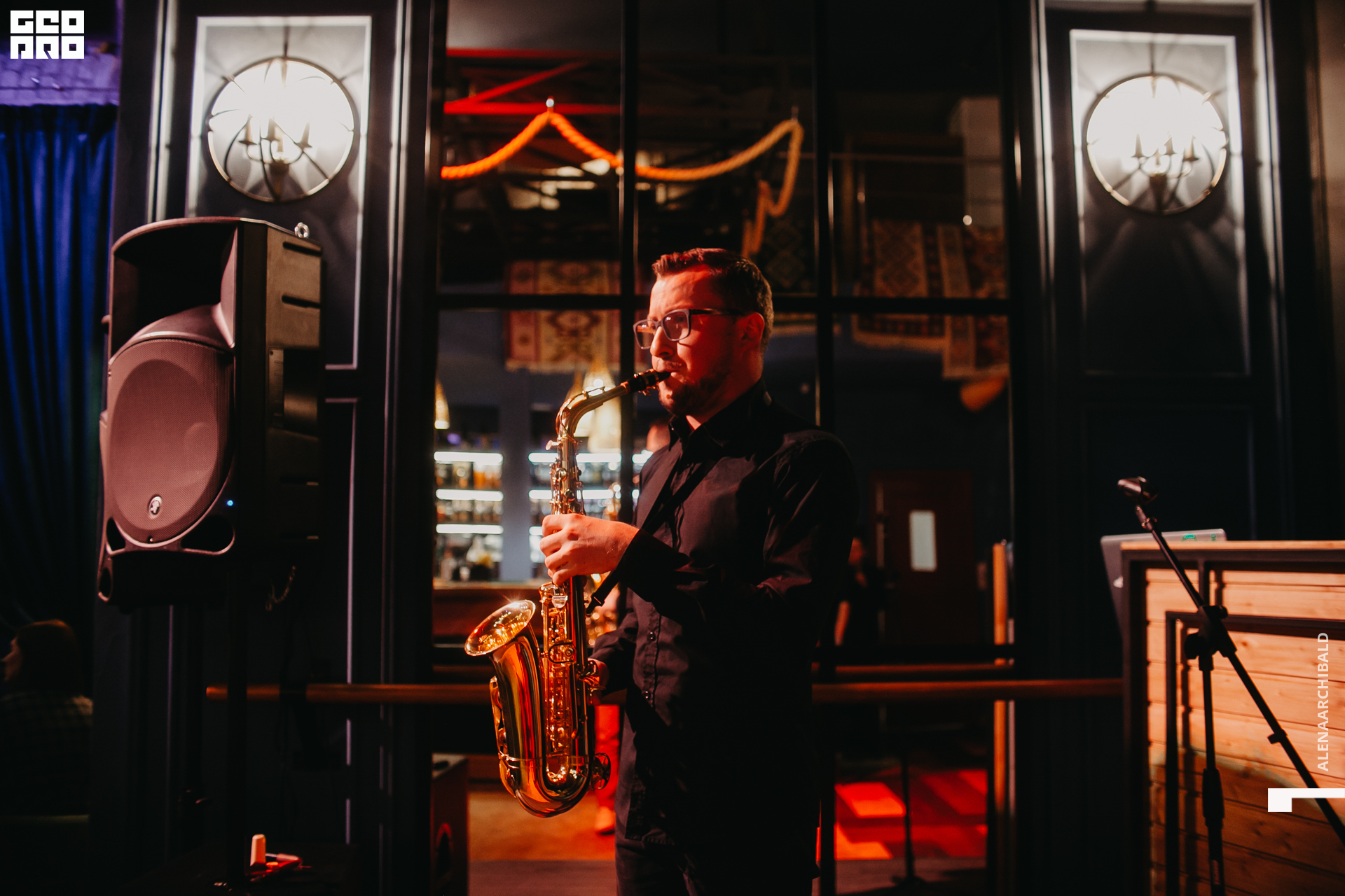 2020-02-21 20-00-21_alenaarchibald_0024.jpg