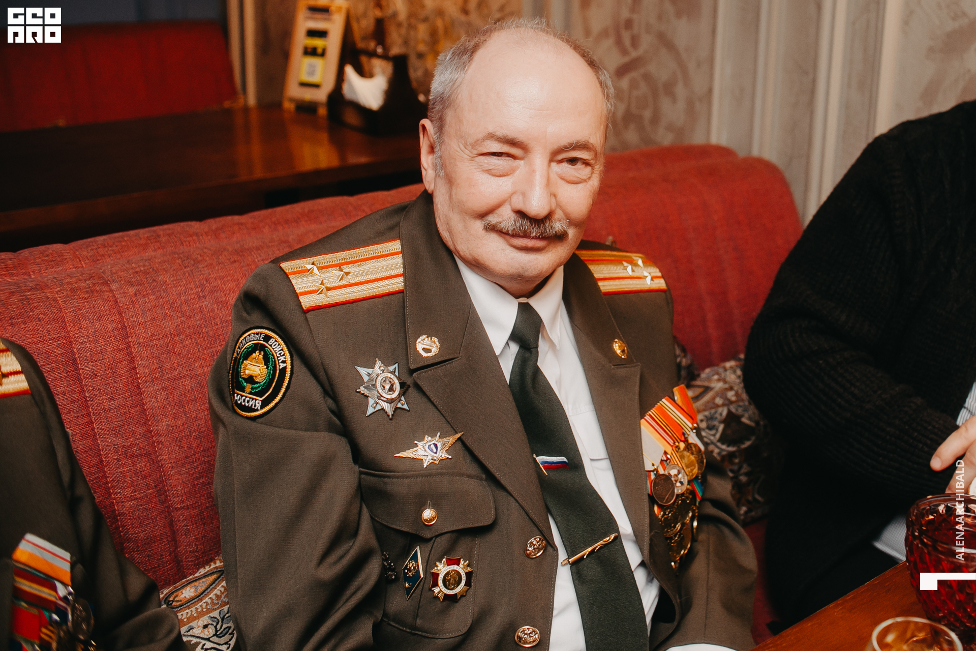 2020-02-21 20-00-21_alenaarchibald_0044.jpg