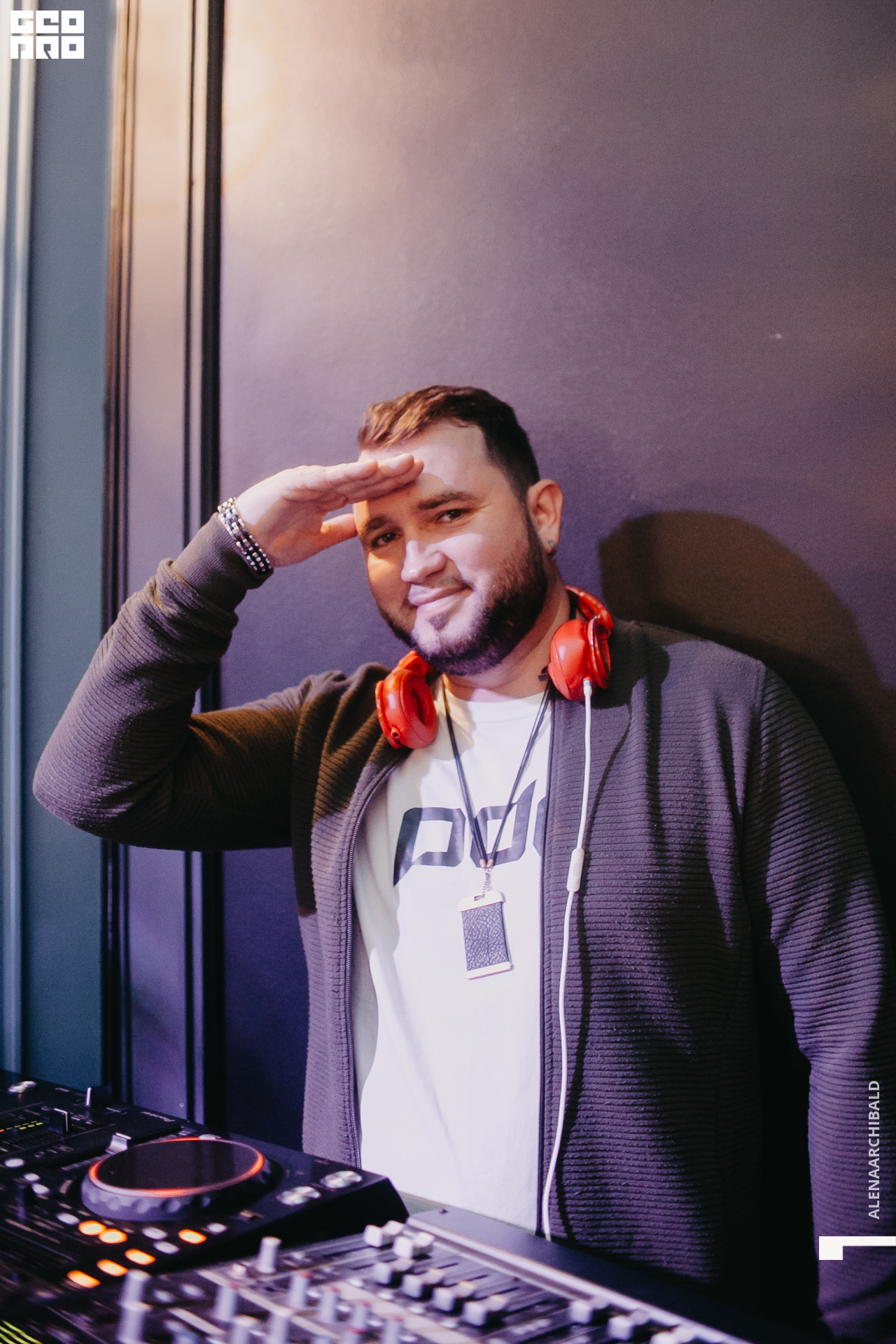 2020-02-21 20-00-21_alenaarchibald_0048.jpg