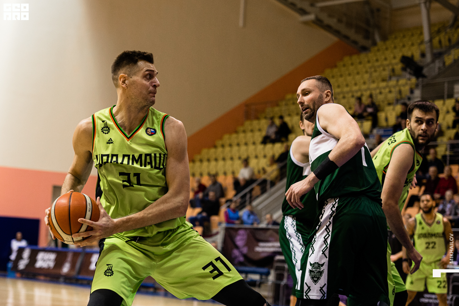 072-04-03-2020-19-17-04.03.20 - Уралмаш - Михайлов - 1920.jpg