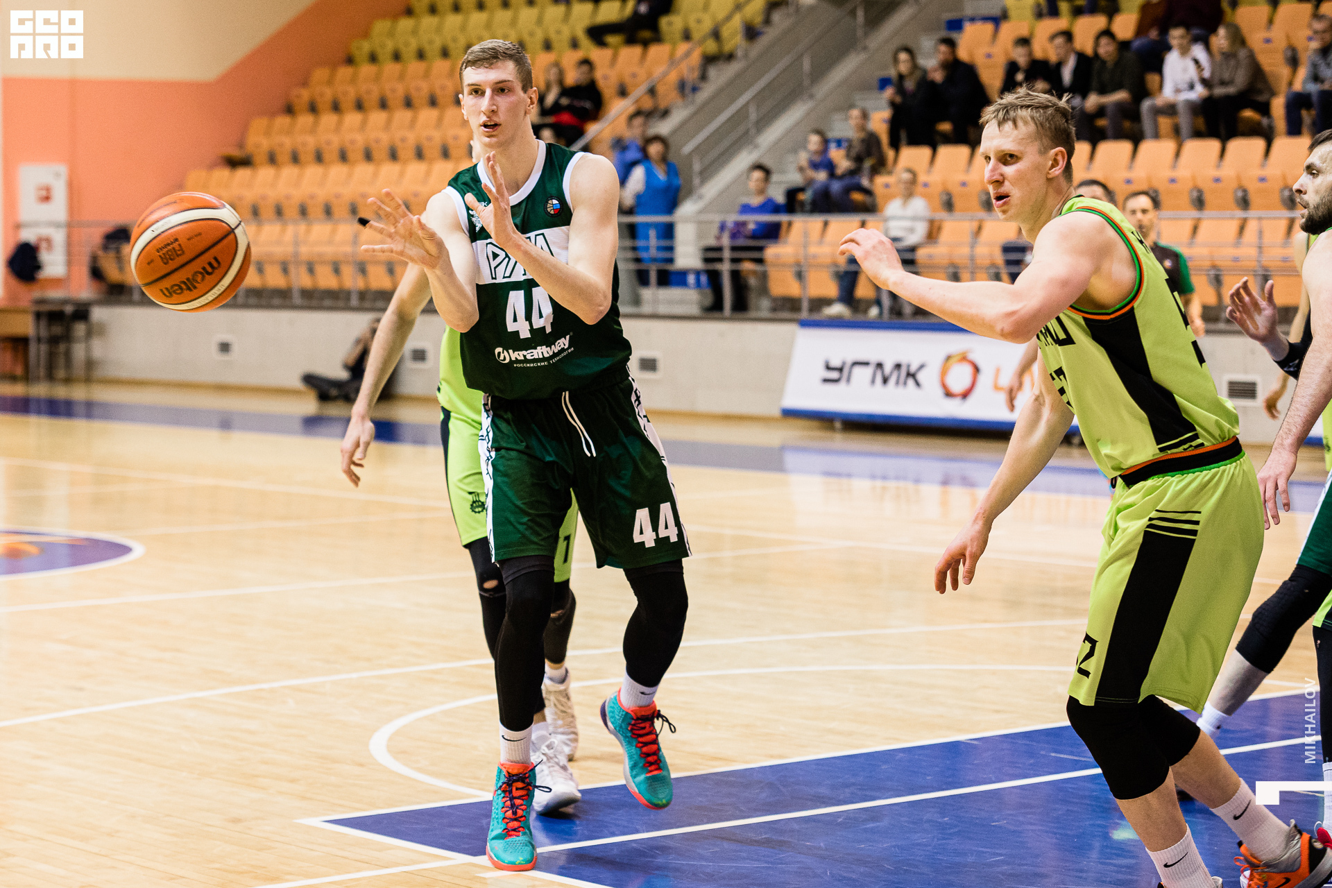 083-04-03-2020-19-24-04.03.20 - Уралмаш - Михайлов - 1920.jpg