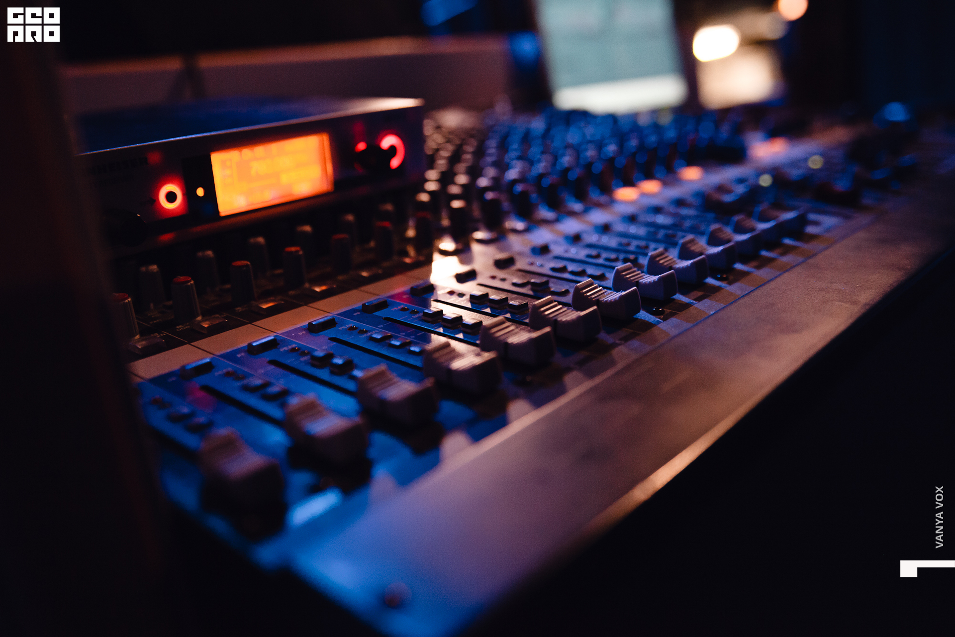 2020-03-06 19-30-00_vox_097.jpg