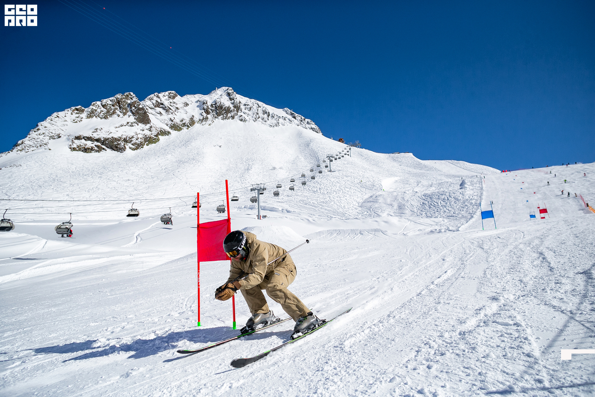 AI2V7290-17 копия.jpg