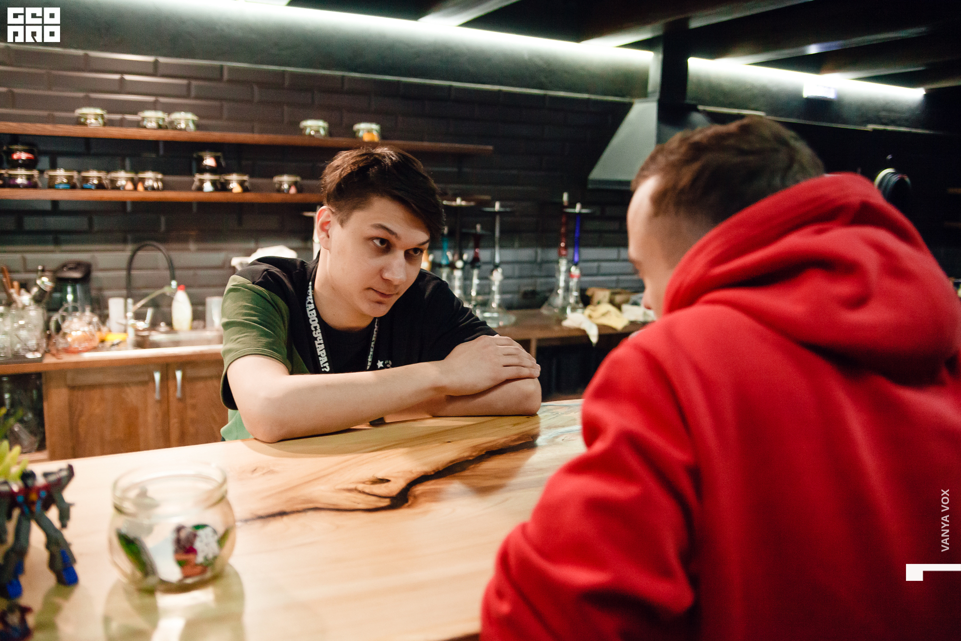 2020-03-06 21-30-00_vox_007.jpg