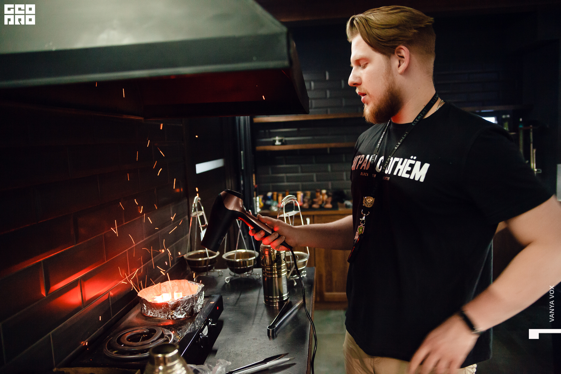 2020-03-06 21-30-00_vox_023.jpg