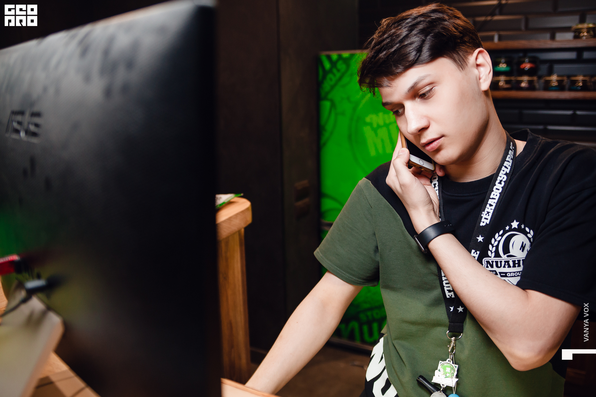 2020-03-06 21-30-00_vox_050.jpg