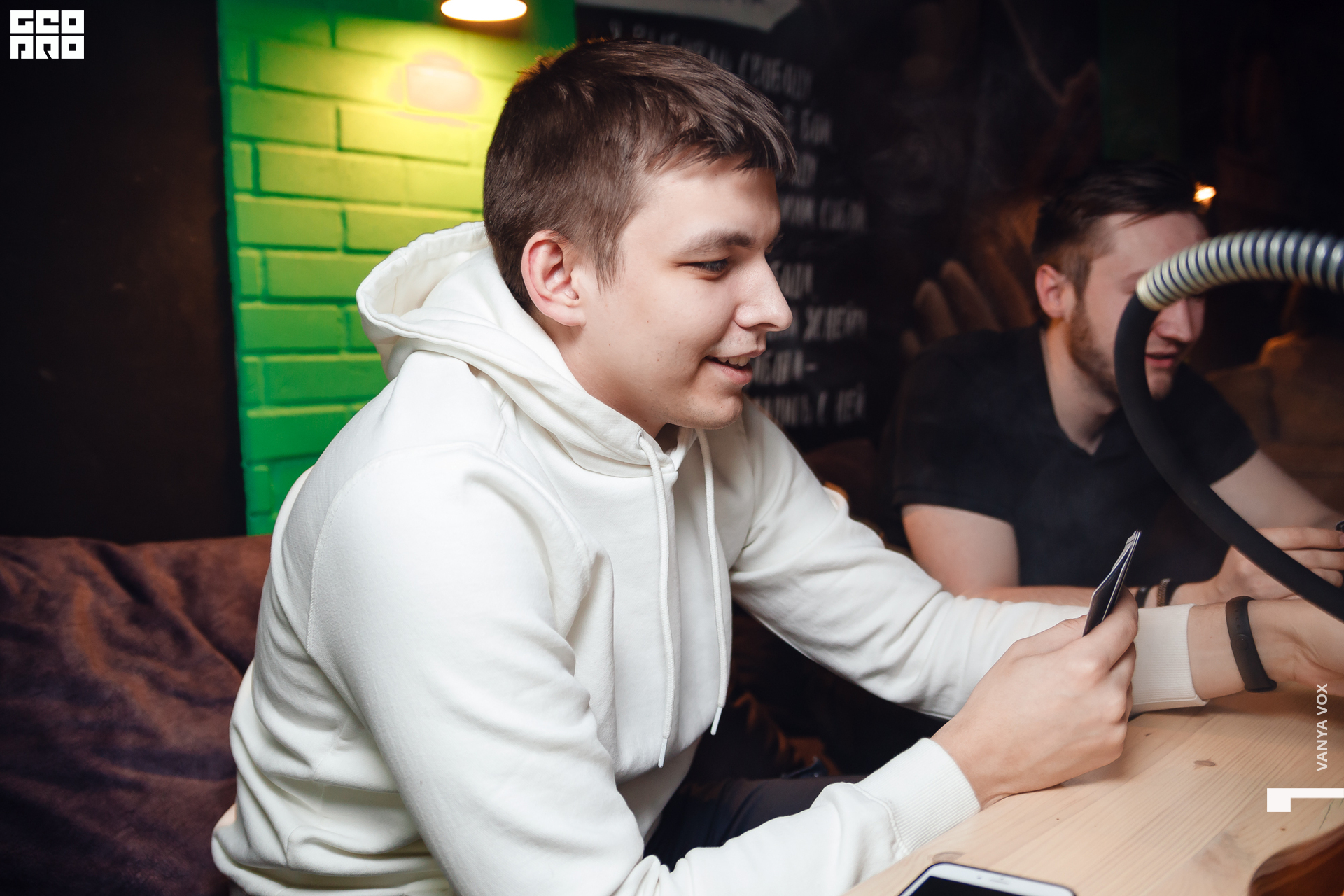 2020-03-06 21-30-00_vox_071.jpg