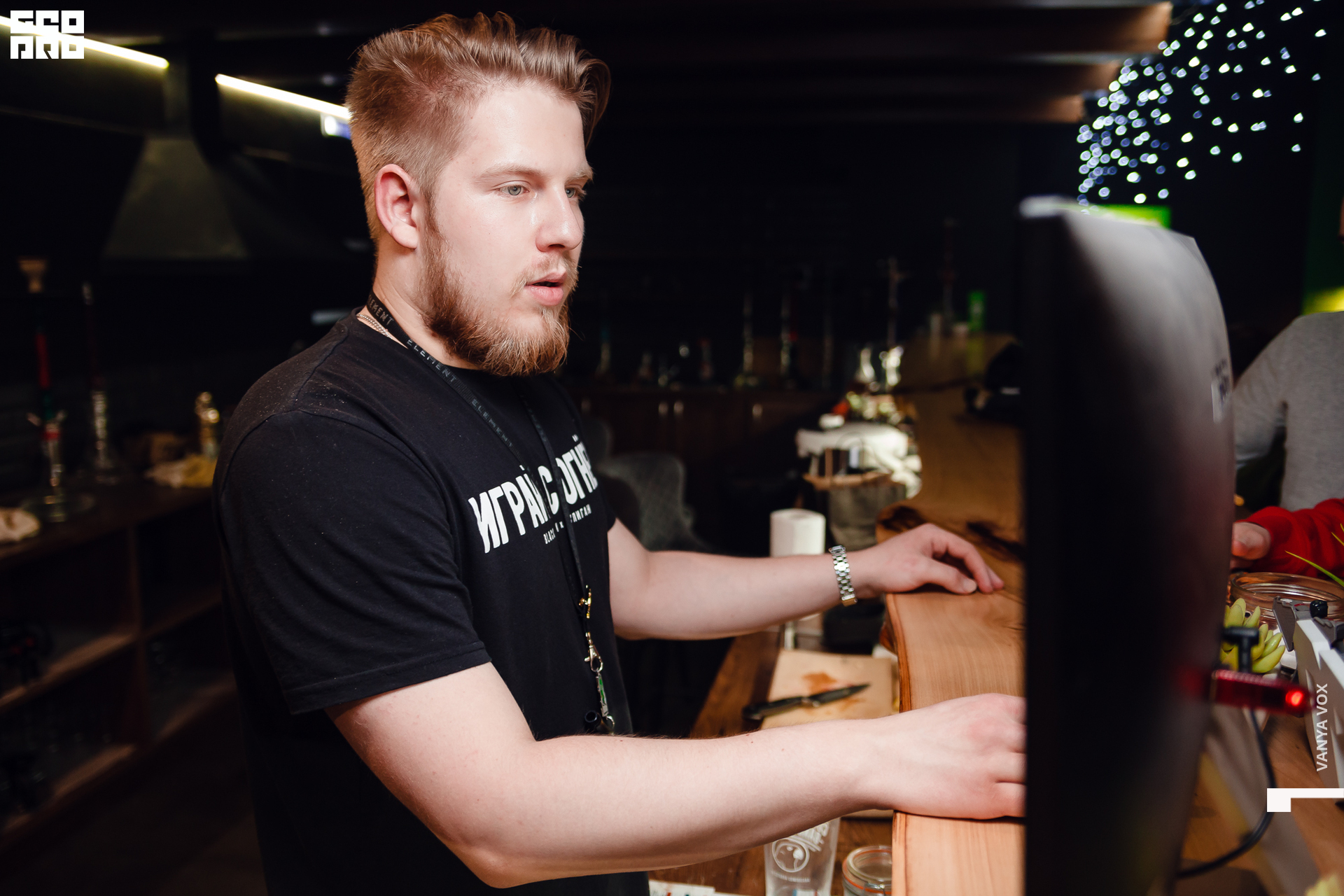 2020-03-06 21-30-00_vox_087.jpg