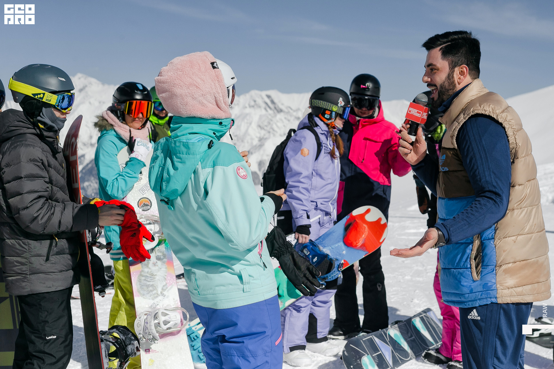 AI2V8294-54 копия.jpg