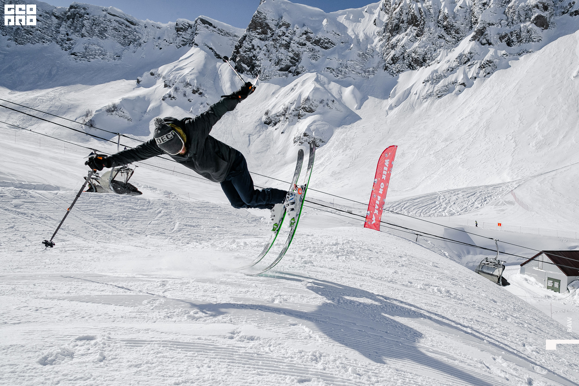 AI2V8495-68 копия.jpg