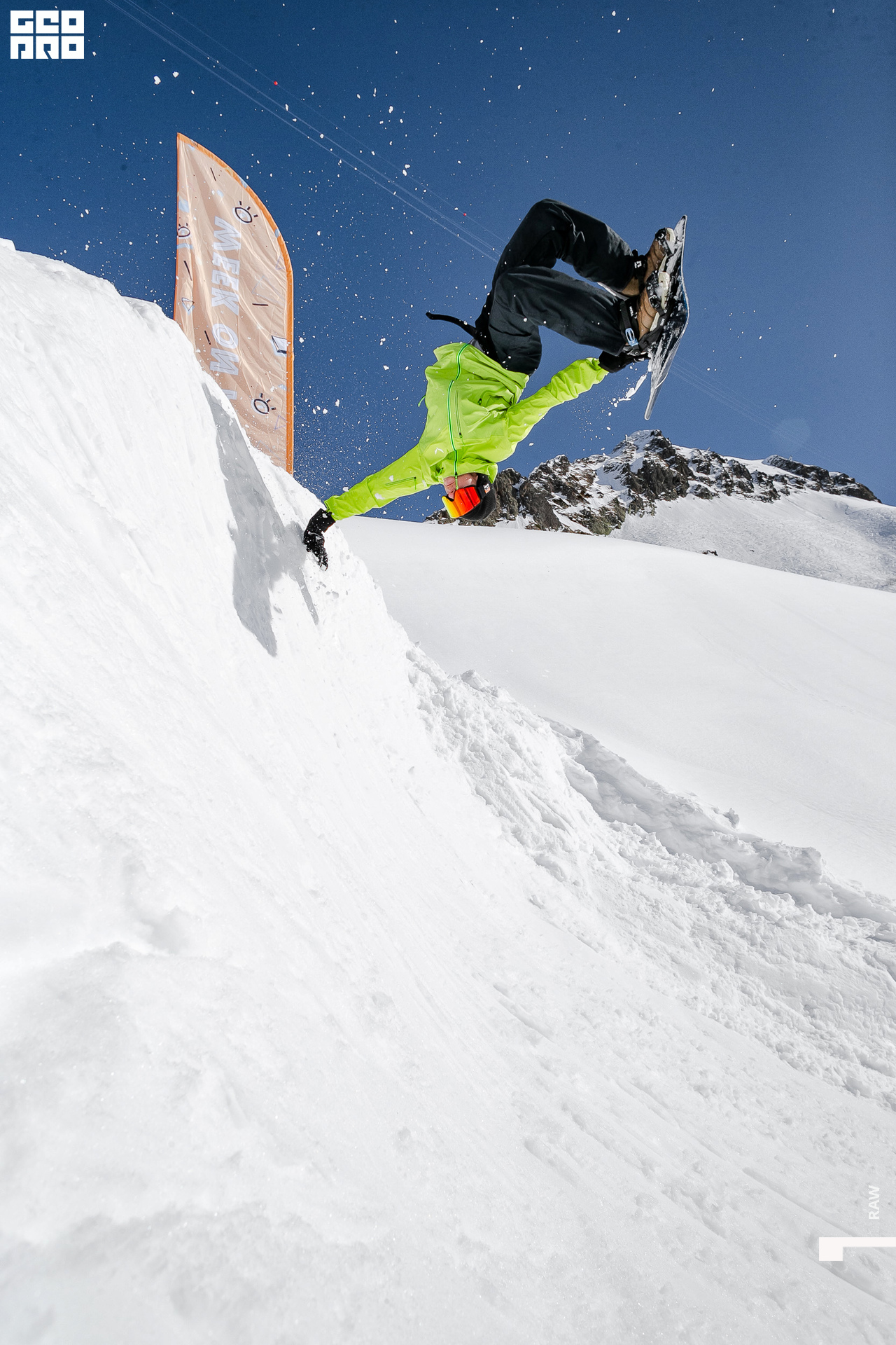 AI2V8598-75 копия.jpg