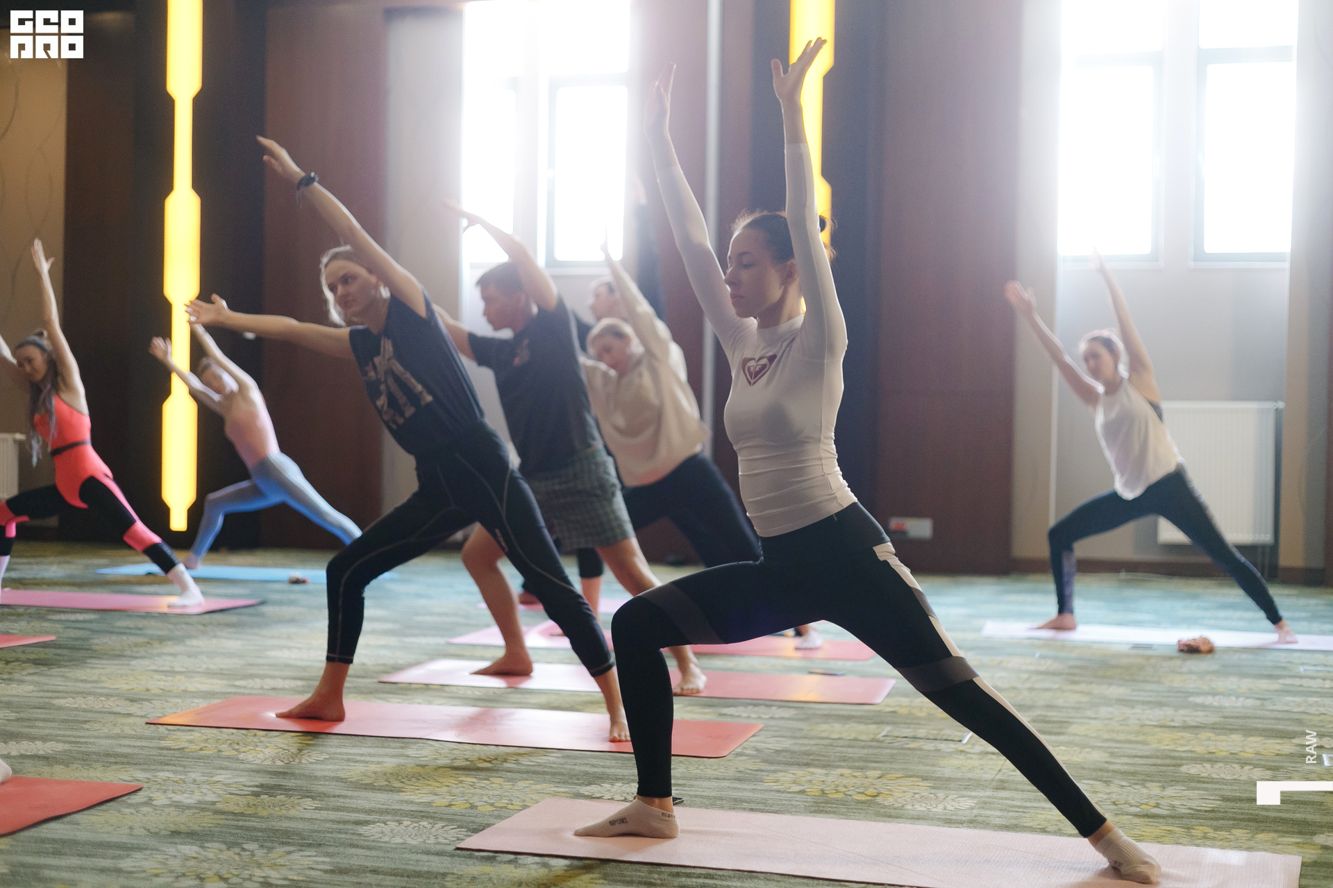 AI2V8122-33 копия.jpg