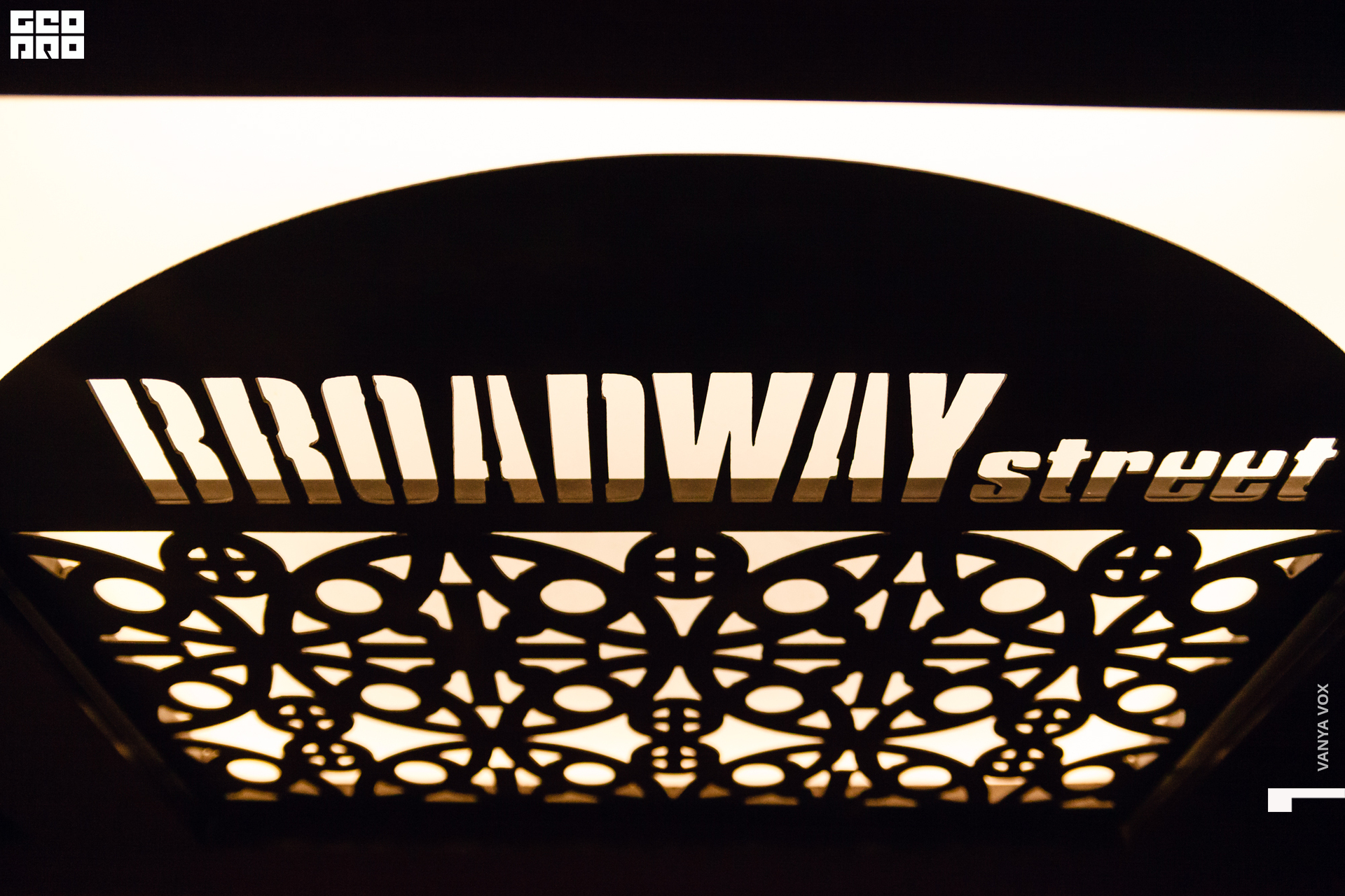 2020-03-08 18-00-00_vox_053.jpg