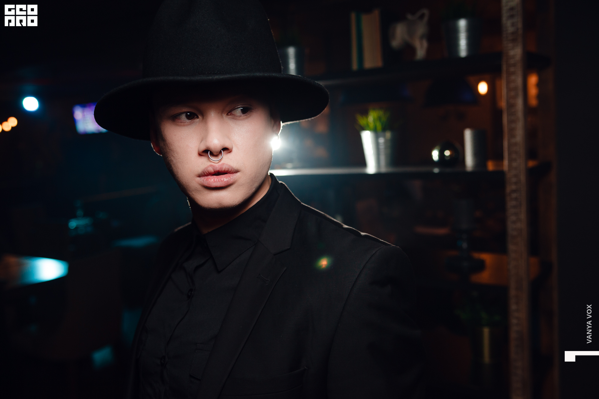 2020-03-08 21-00-00_vox_006.jpg