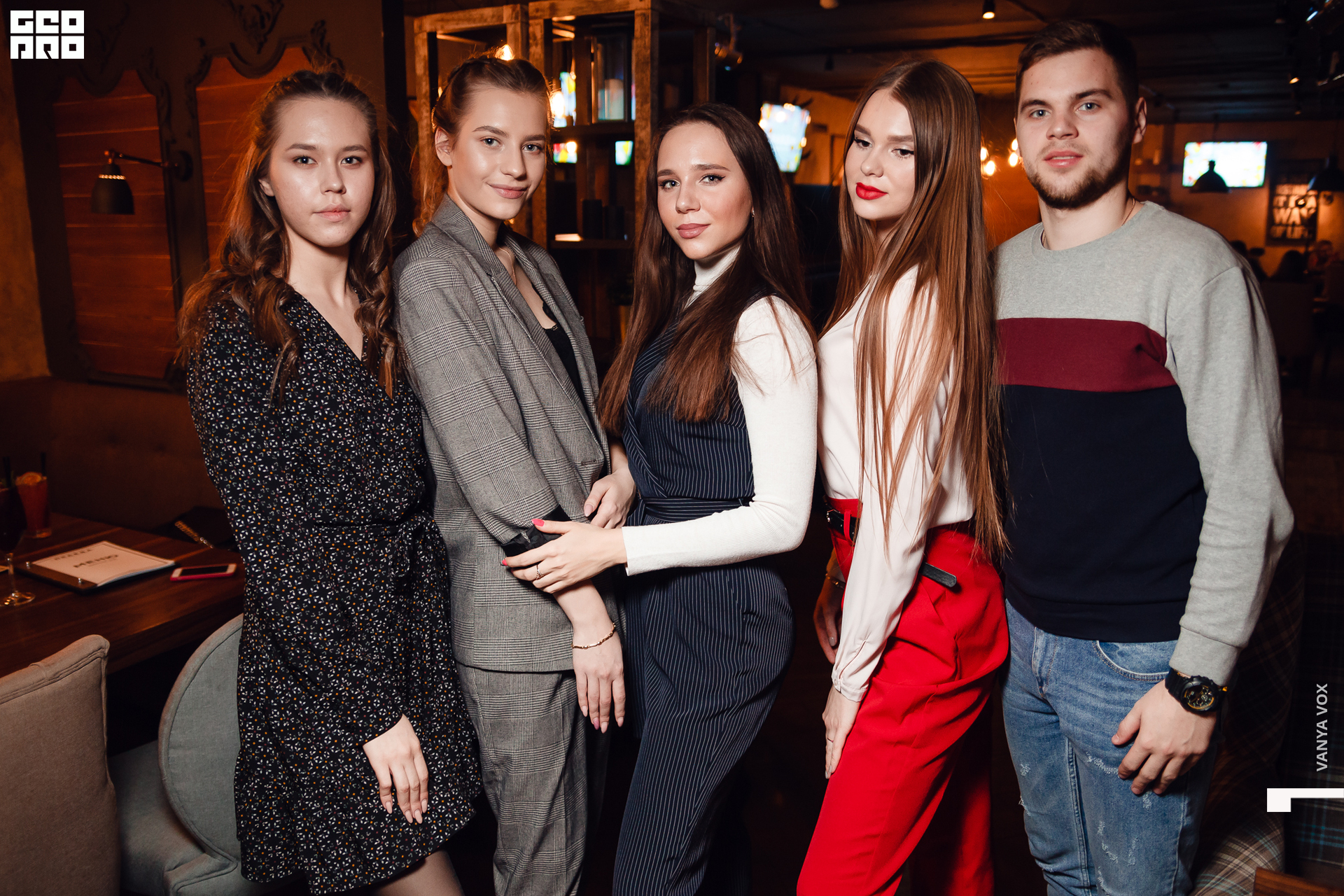 2020-03-08 21-00-00_vox_021.jpg