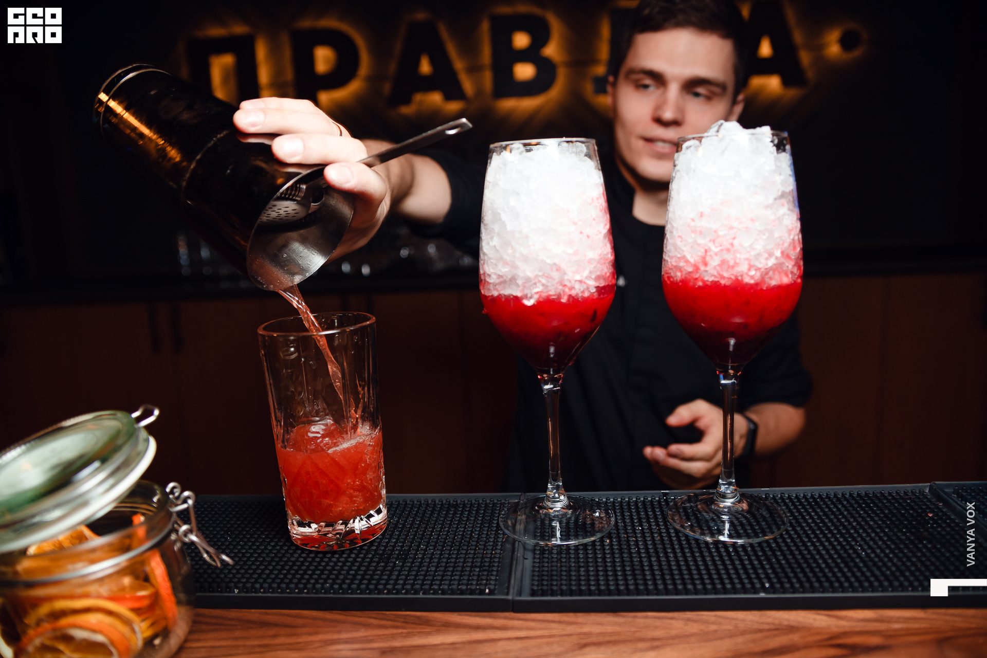 2020-03-08 21-00-00_vox_031.jpg