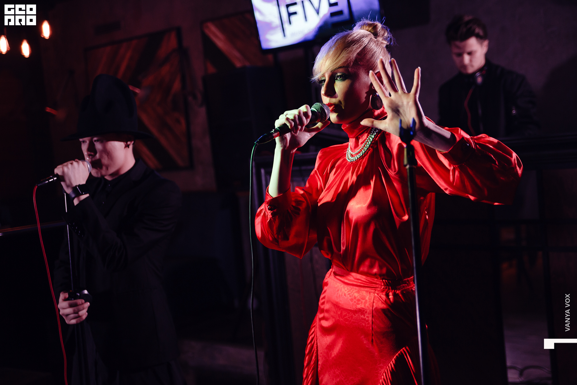 2020-03-08 21-00-00_vox_056.jpg