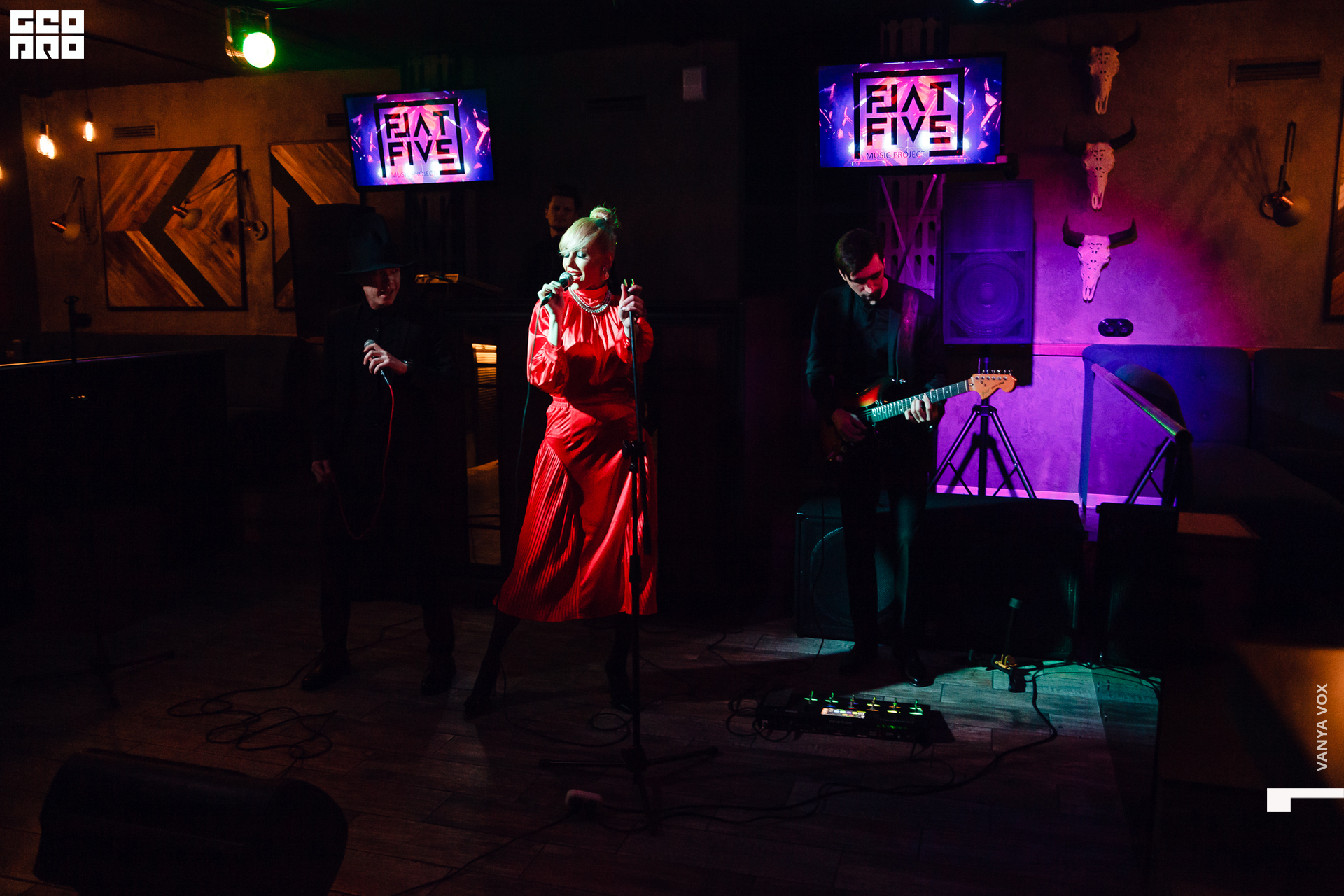 2020-03-08 21-00-00_vox_062.jpg