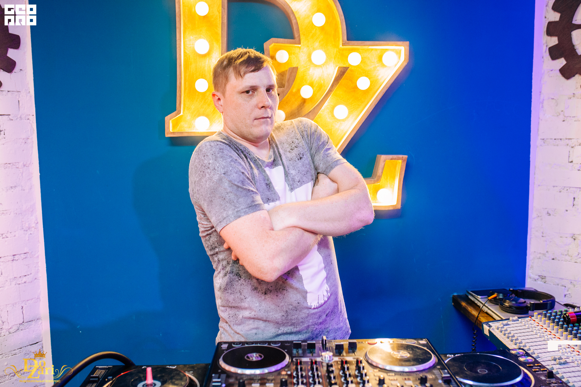 20-03-13 22-58-29.jpg