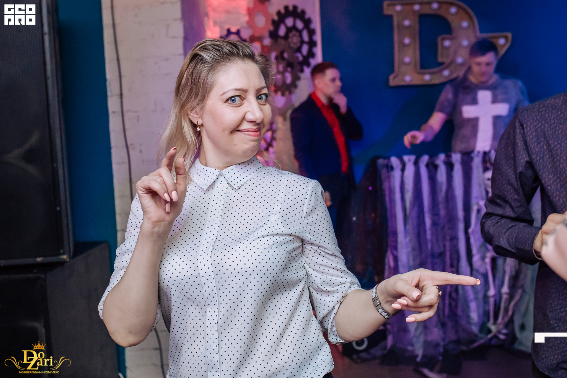 20-03-13 23-08-29.jpg