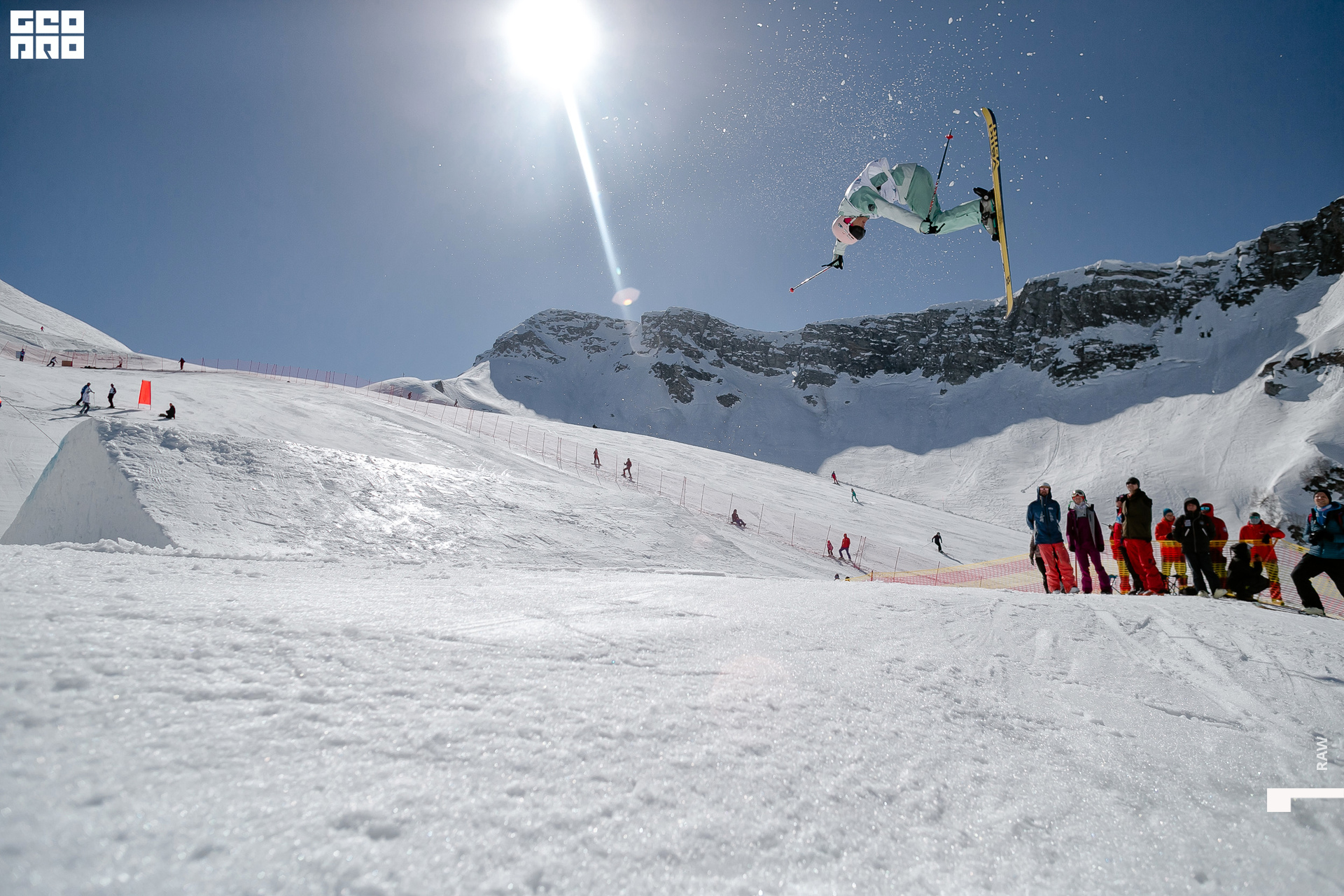 AI2V2943-12 копия.jpg