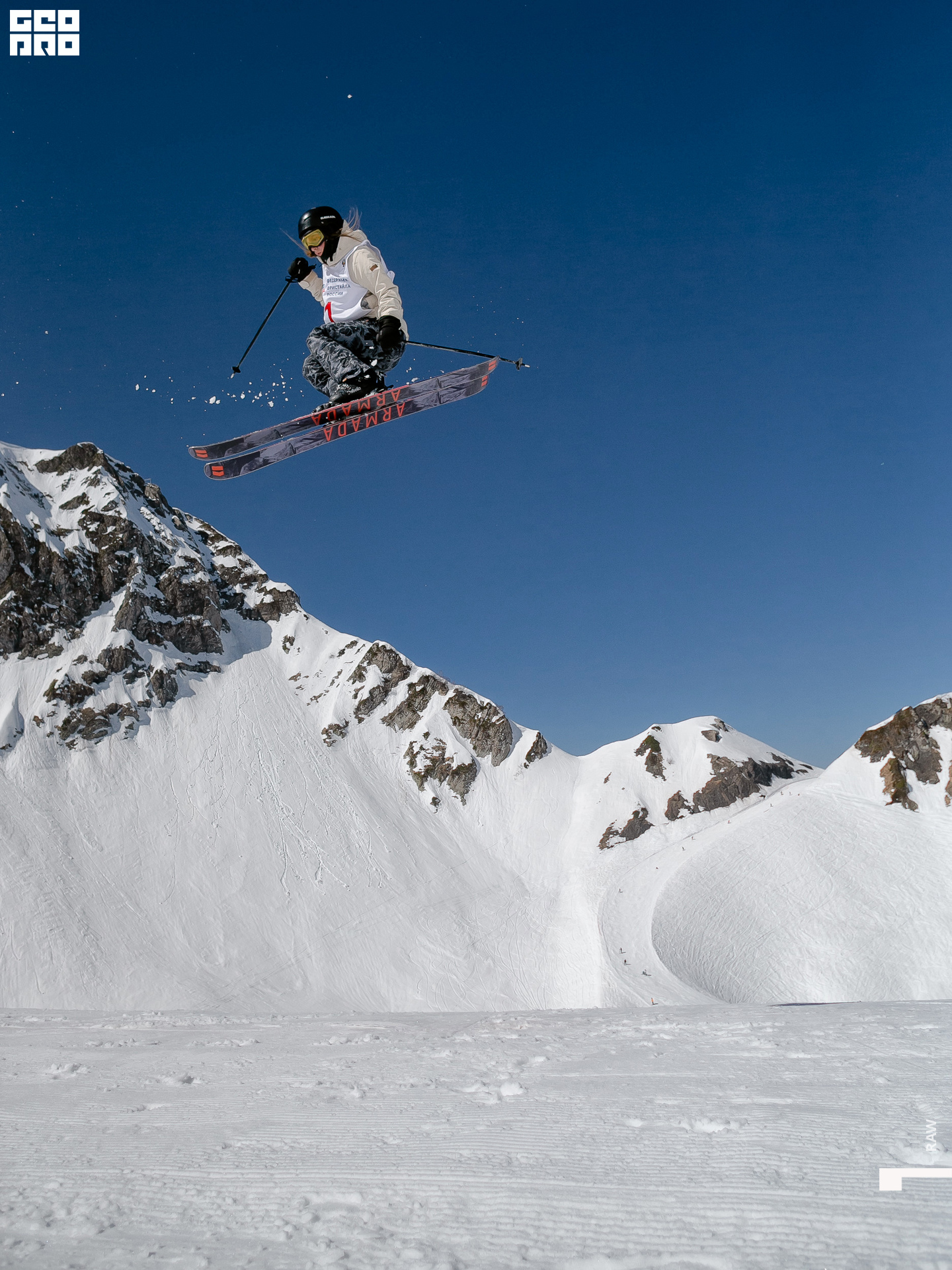 AI2V2973-14 копия.jpg