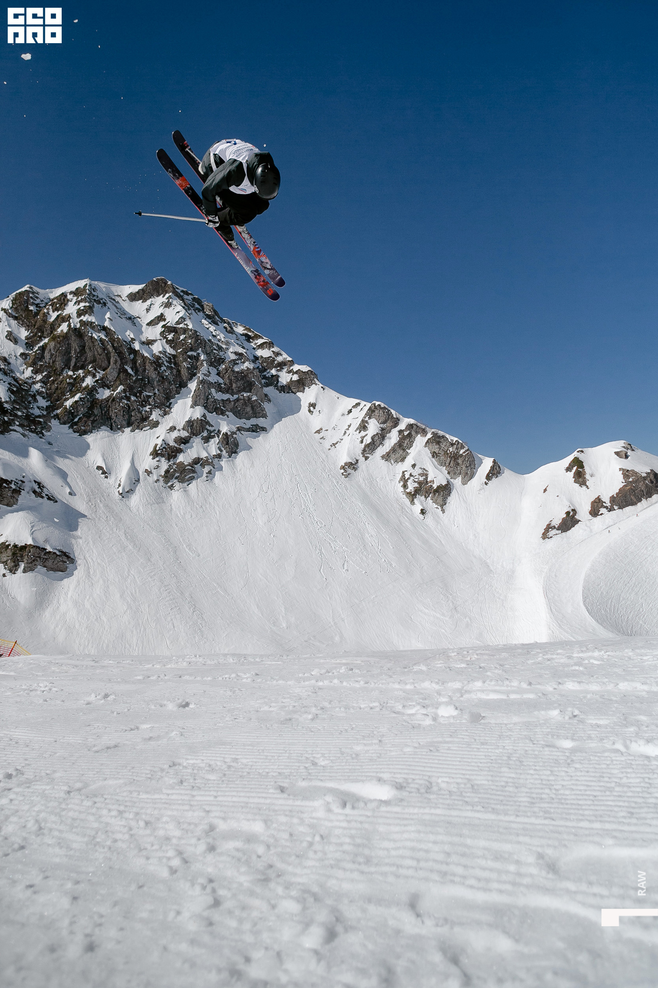 AI2V3013-17 копия.jpg