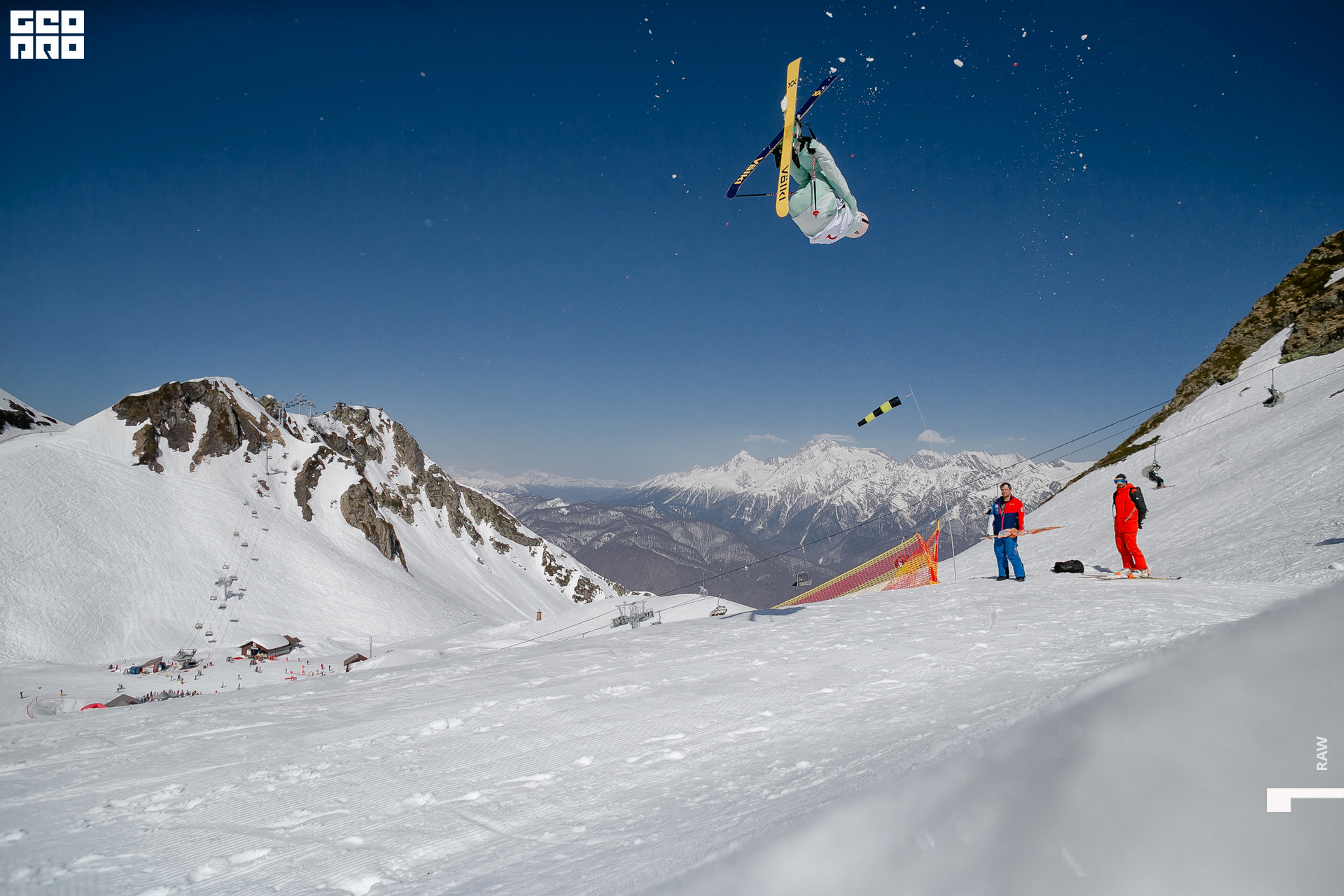 AI2V3030-18 копия.jpg