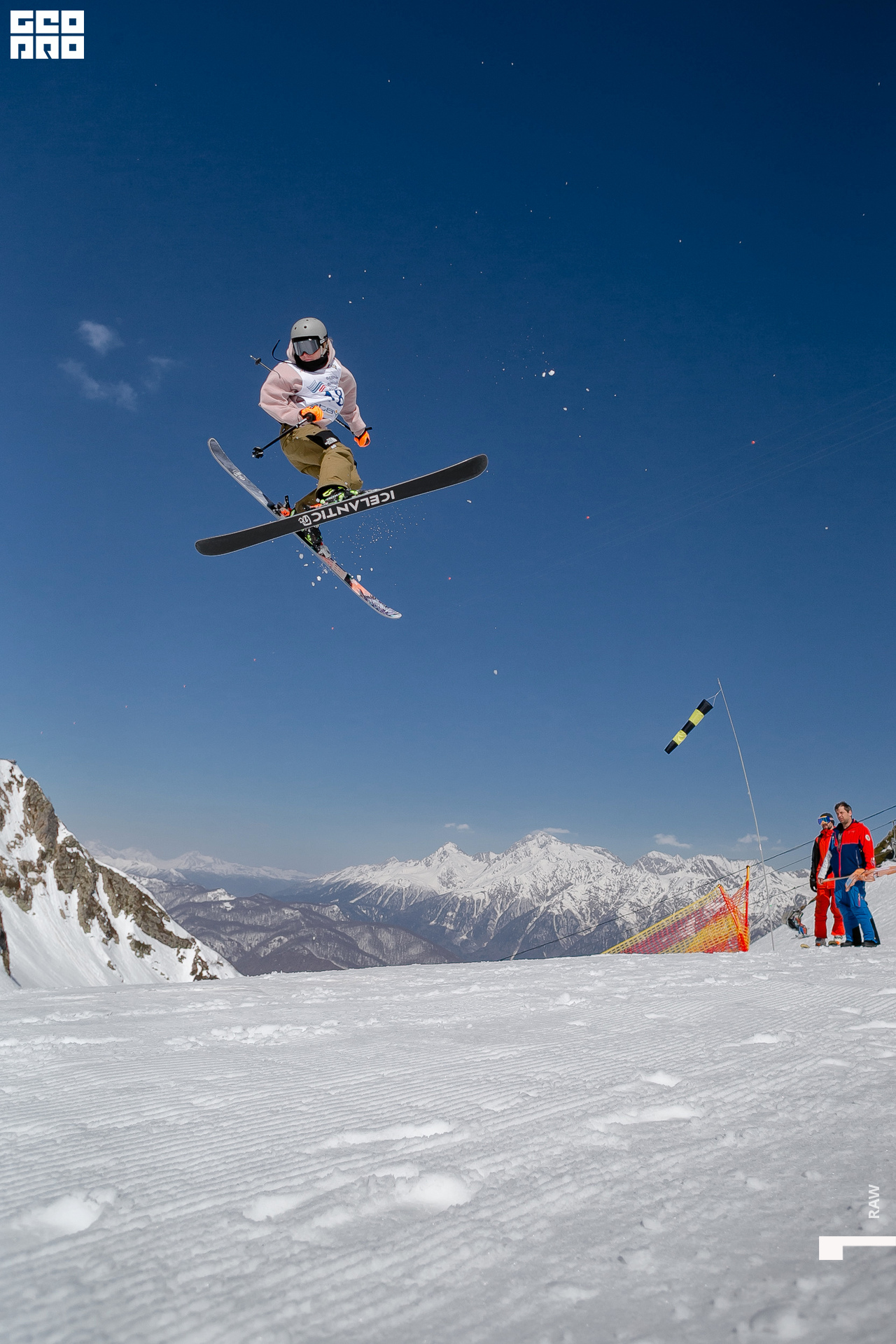 AI2V3095-24 копия.jpg