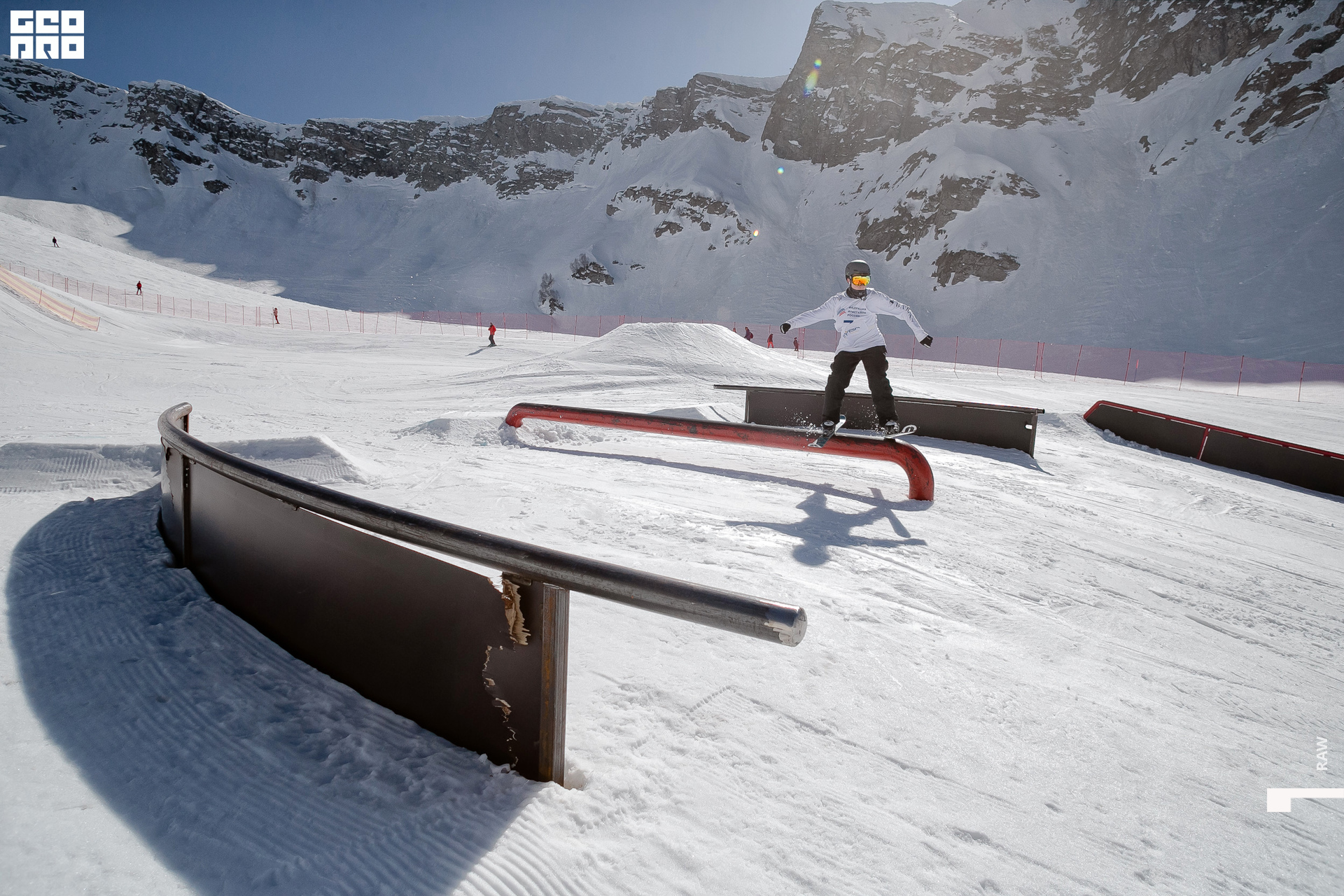 AI2V3885-128 копия.jpg