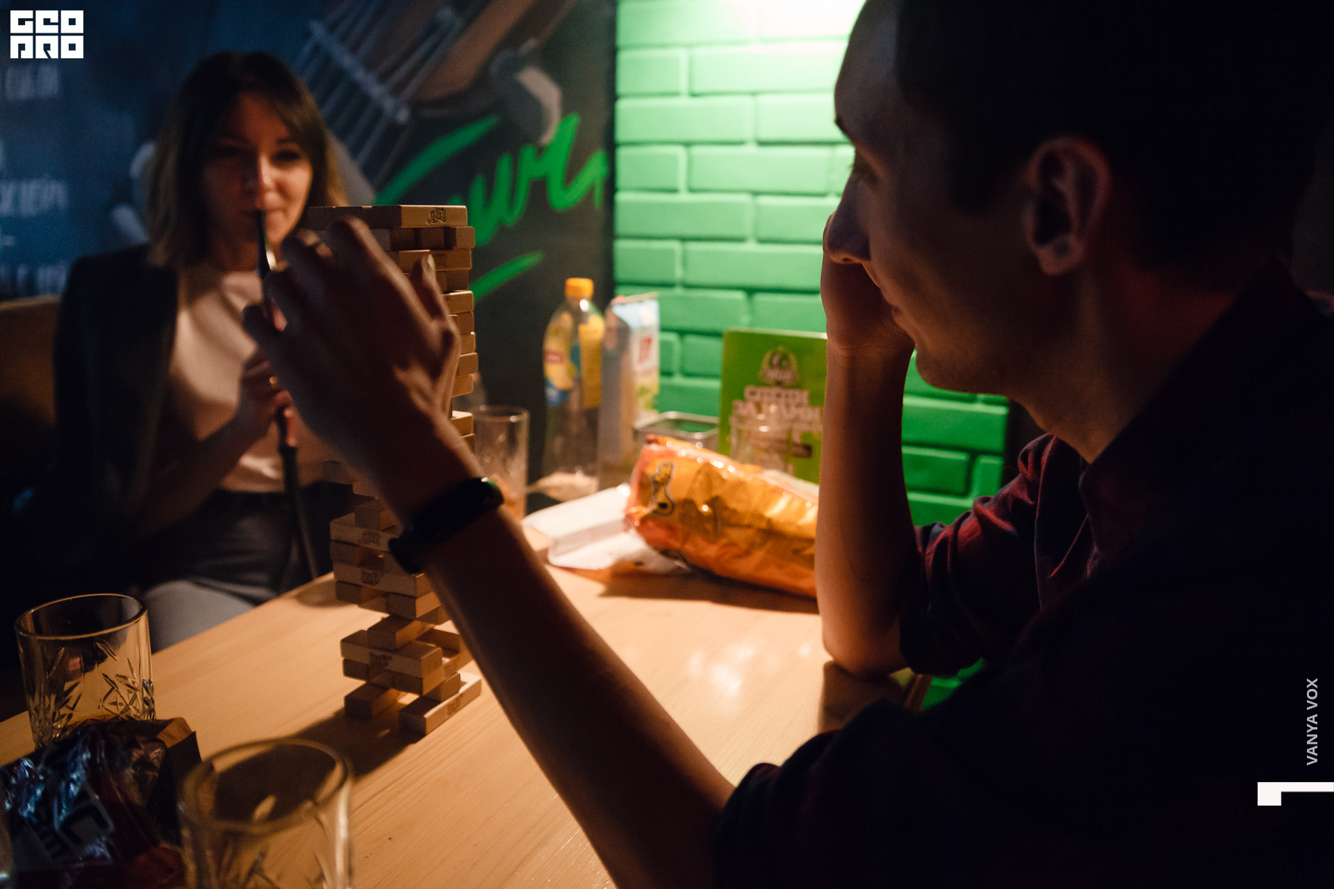 2020-03-14 21-30-00_vox_108.jpg