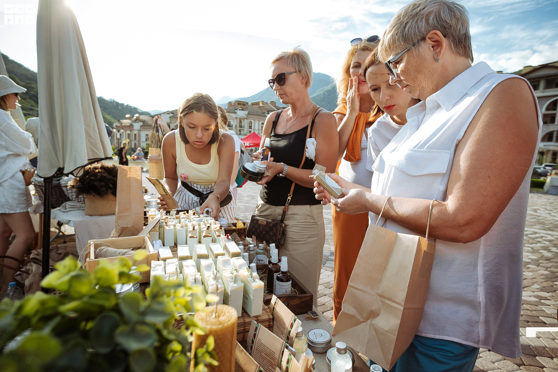 AI2V6372-9 копия.jpg