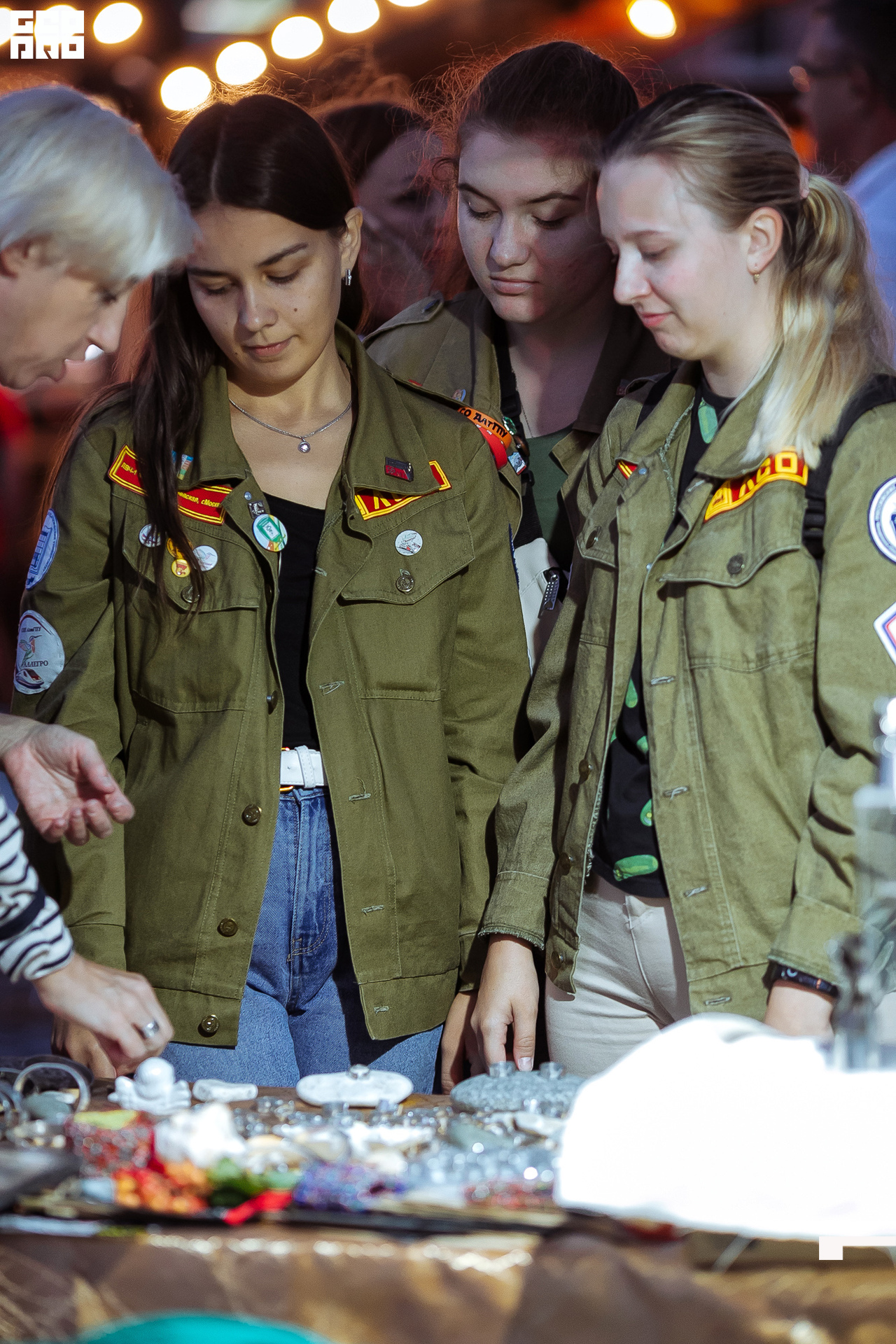 AI2V7463-118 копия.jpg