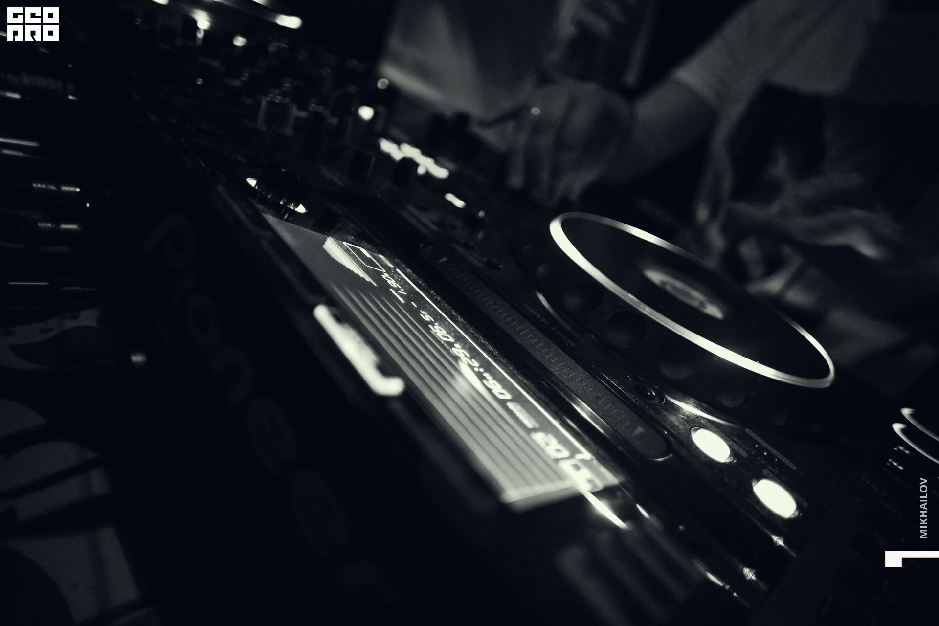 027-06-09-2020-02-13- Flashback - Mikhalov - 1920.jpg