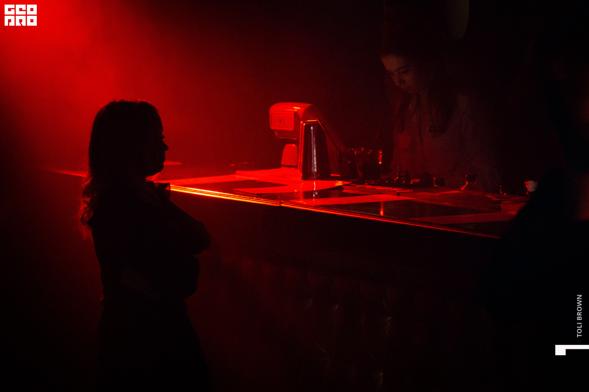 _002_19.09.20_Toli Brown.jpg